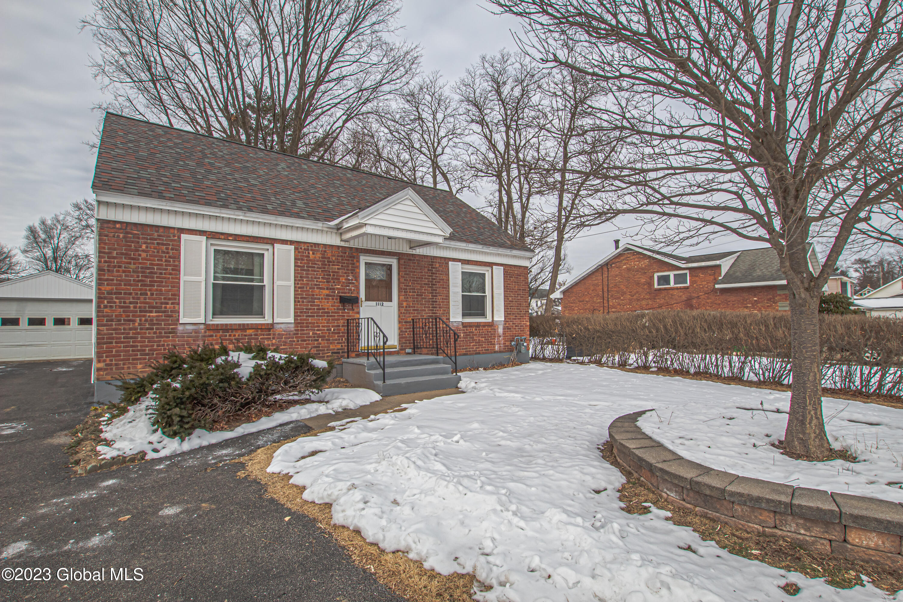 1112 Austin Place