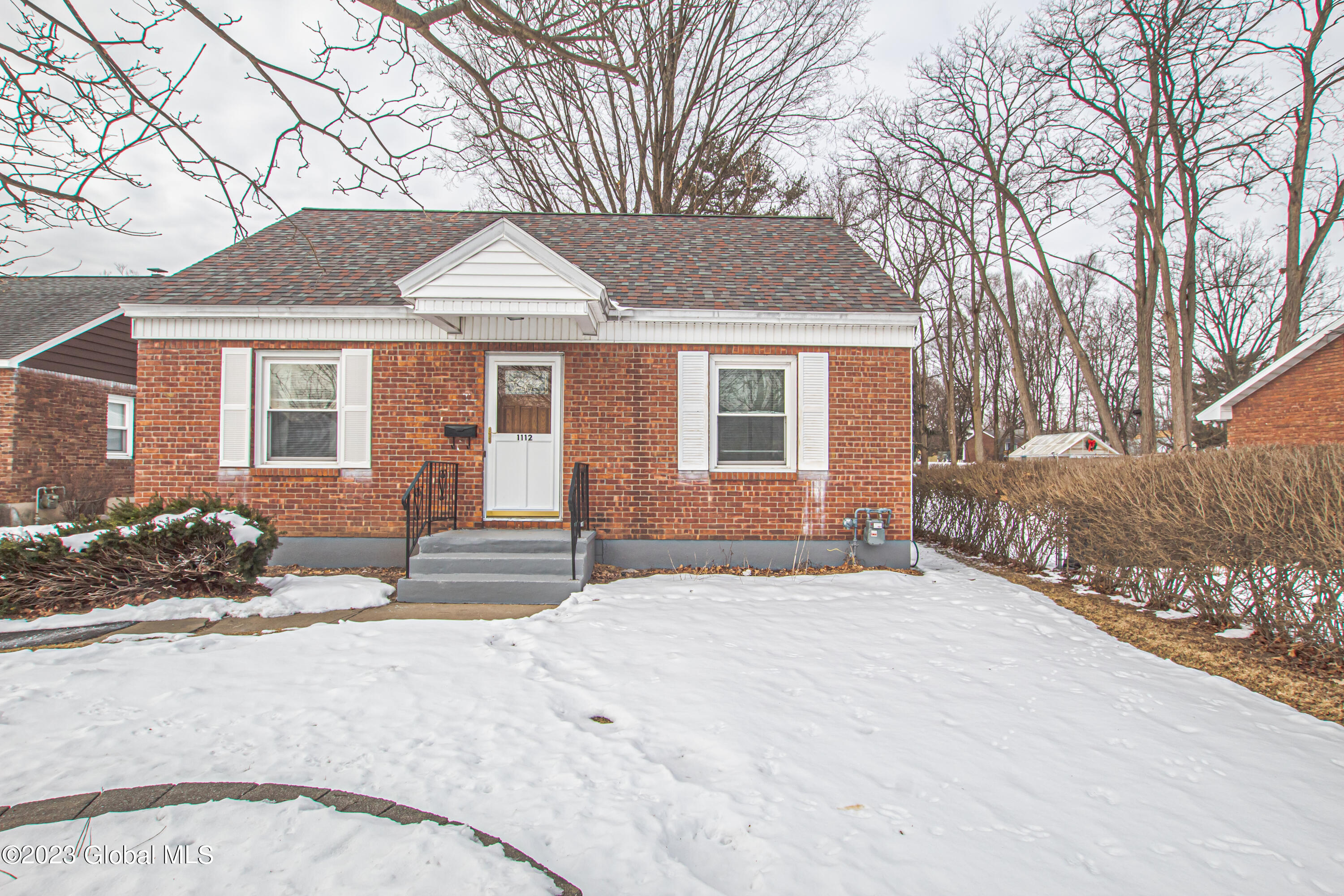 1112 Austin Place