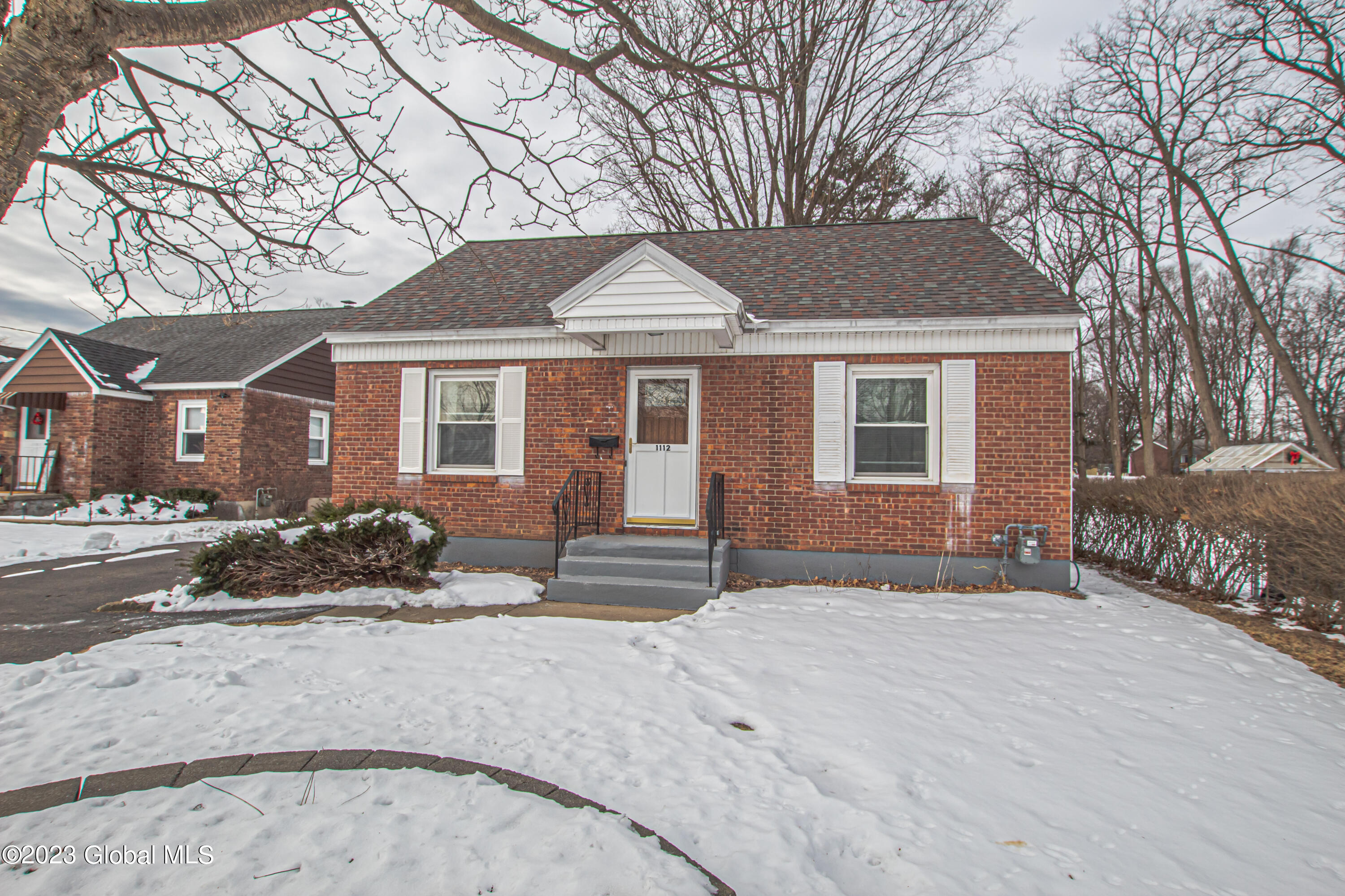 1112 Austin Place