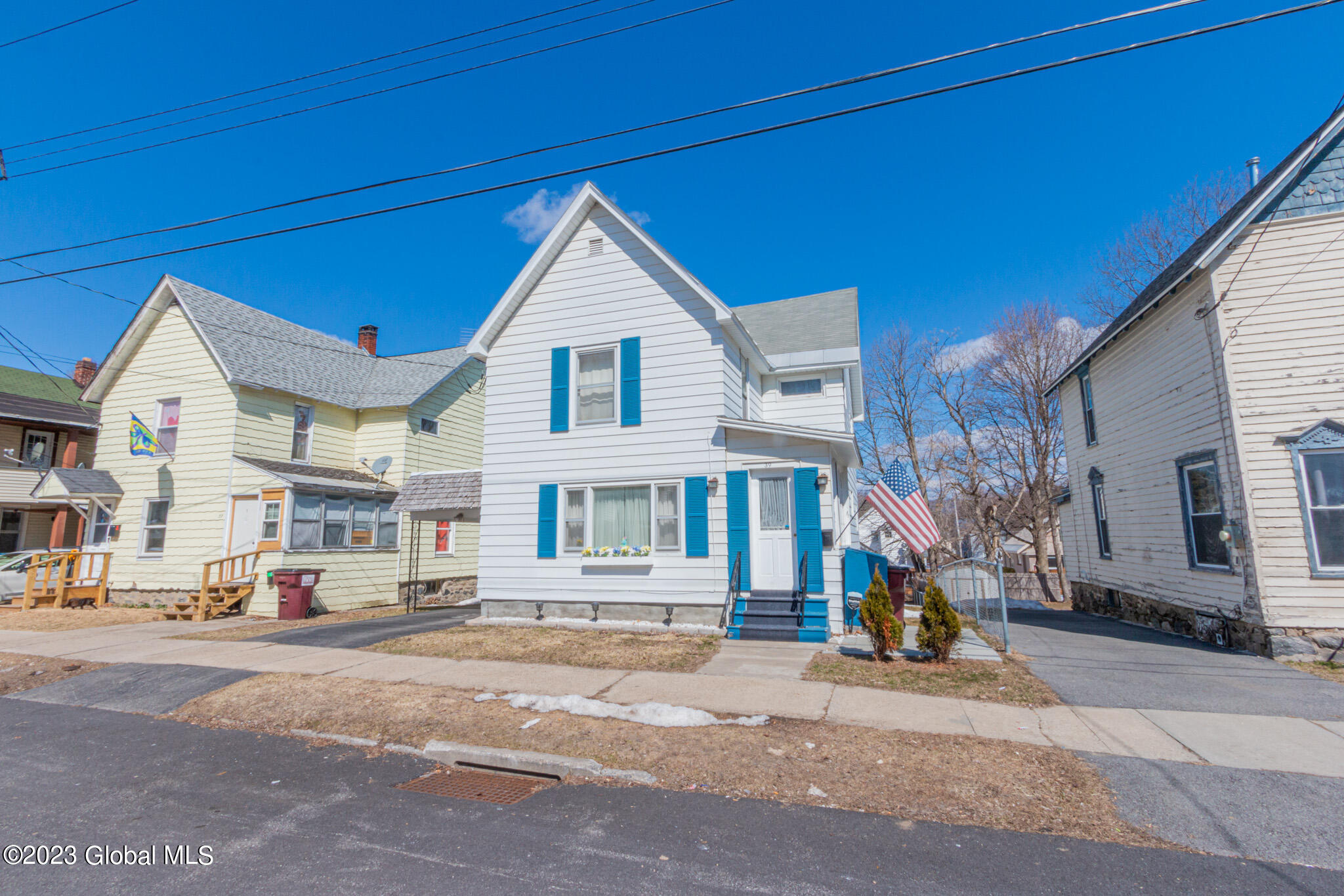 39 5th Avenue