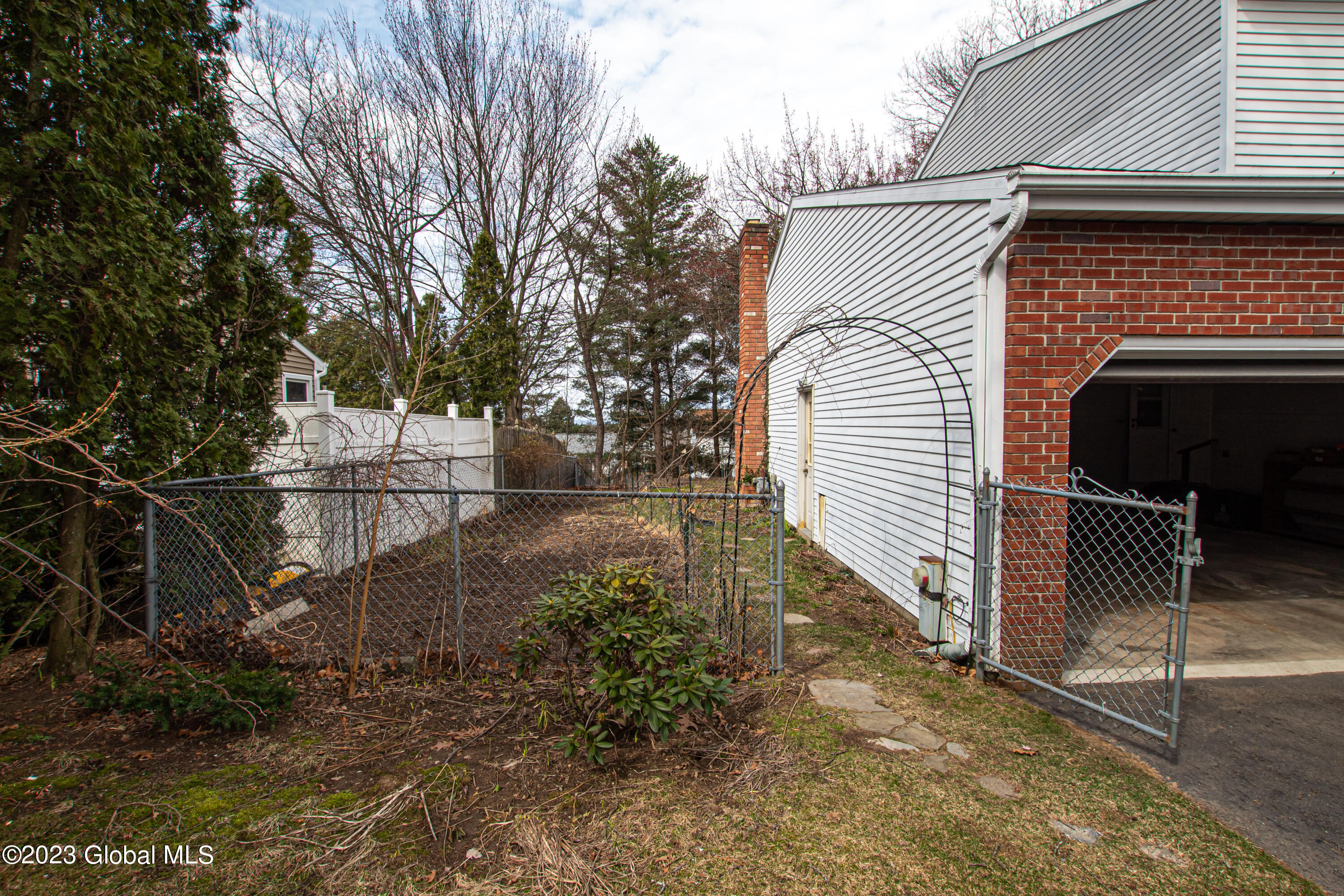 31 Bethwood Drive