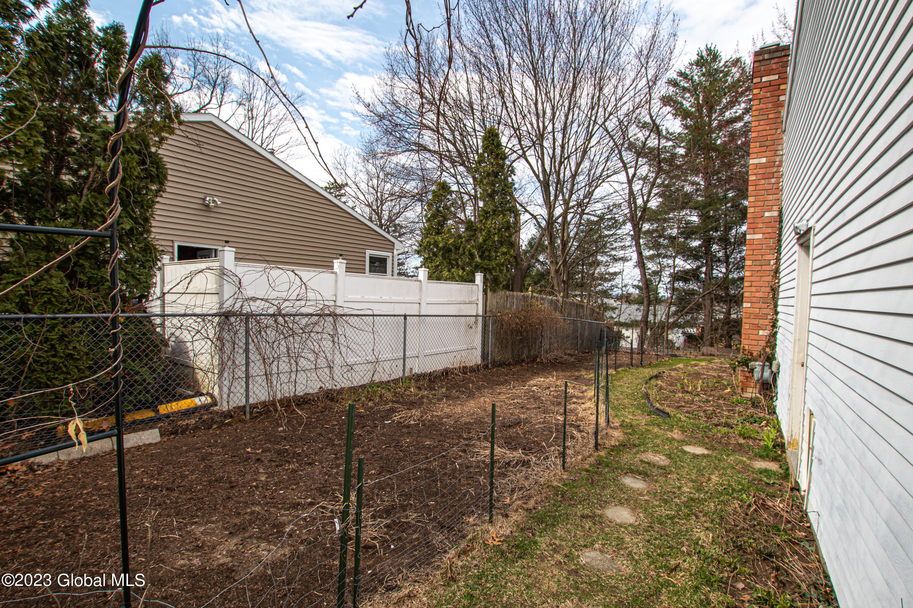 31 Bethwood Drive