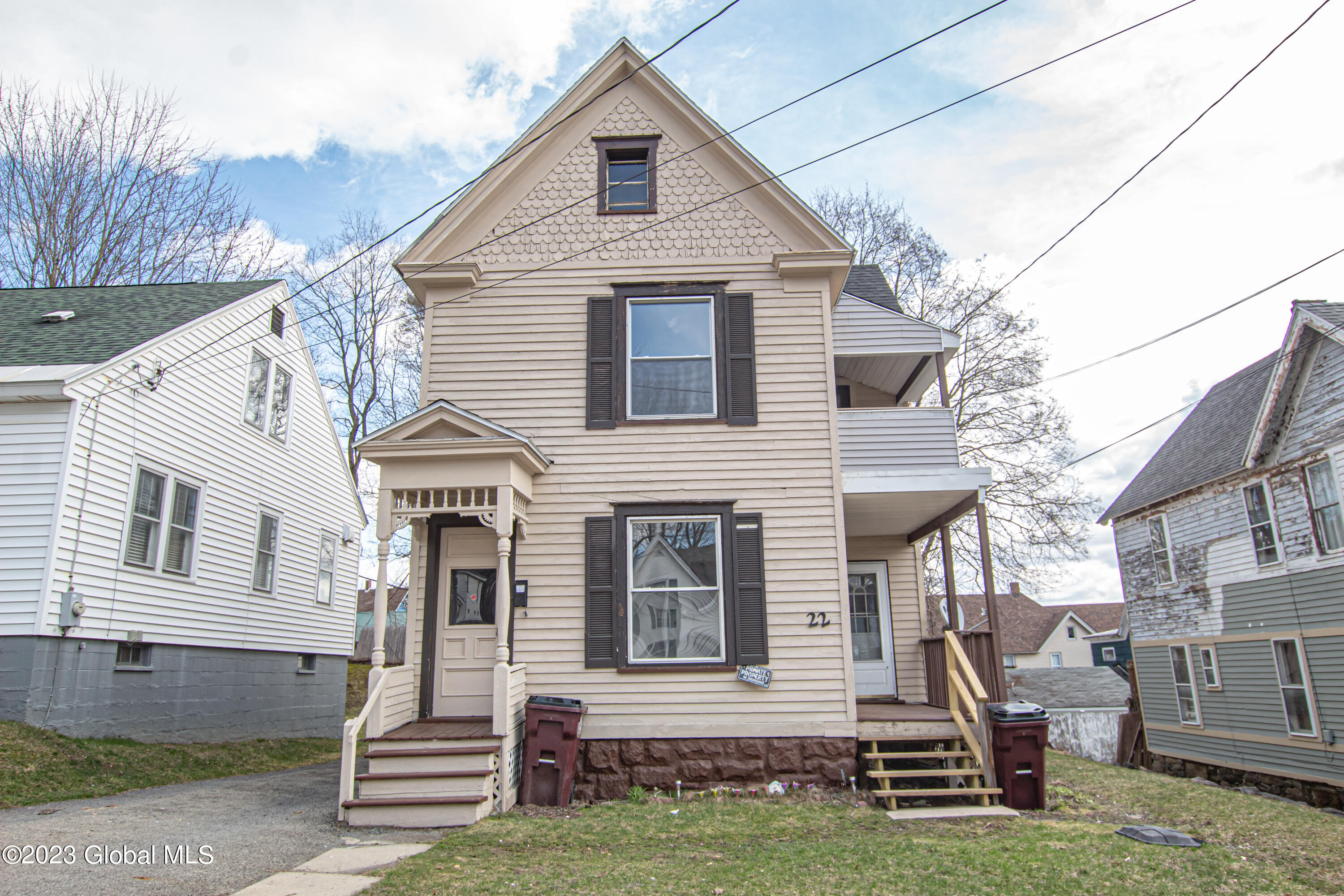 22 N McNab Avenue