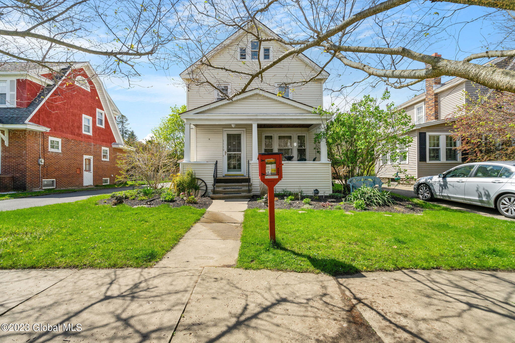 1119 Lexington Avenue