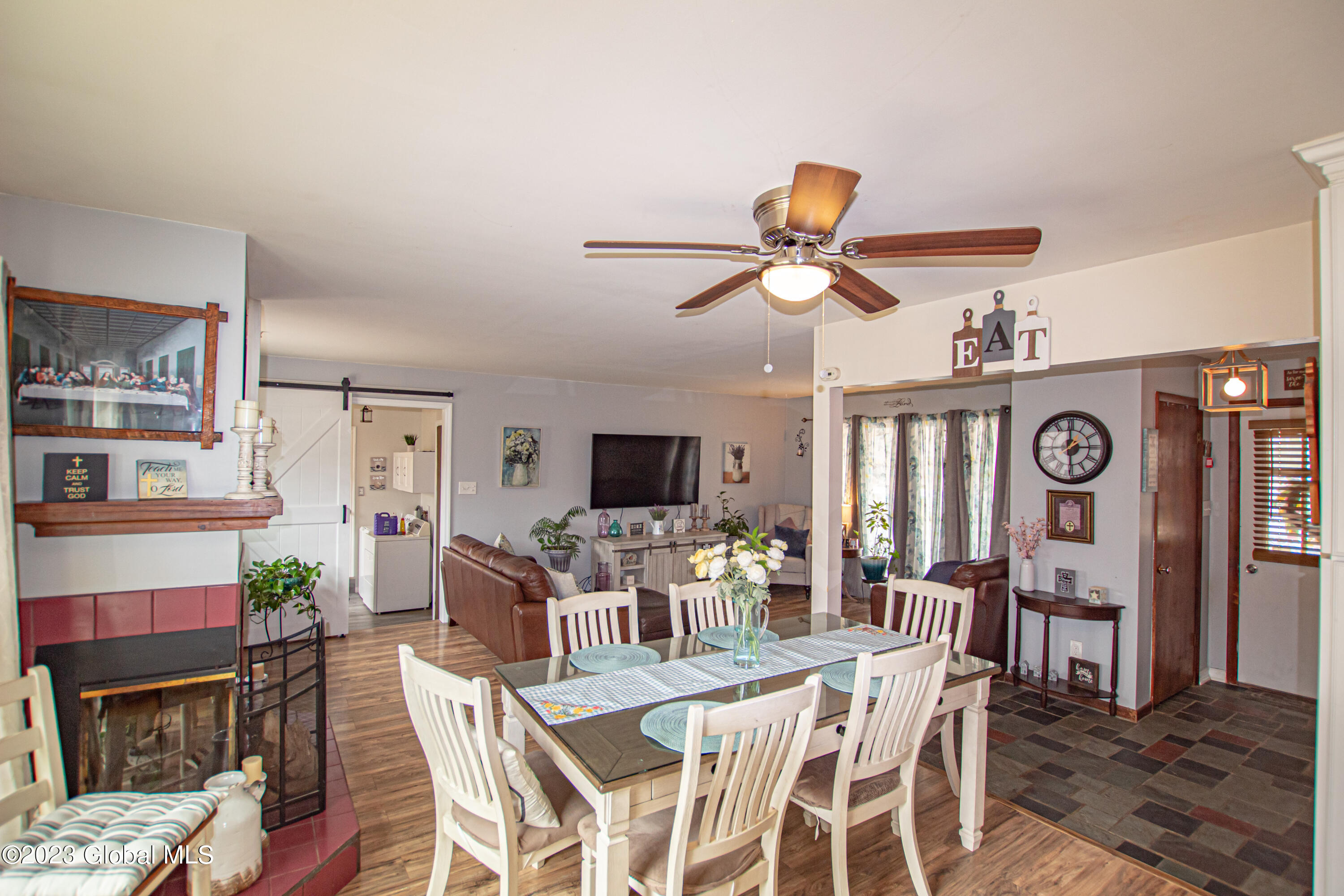 1200 County Highway 126