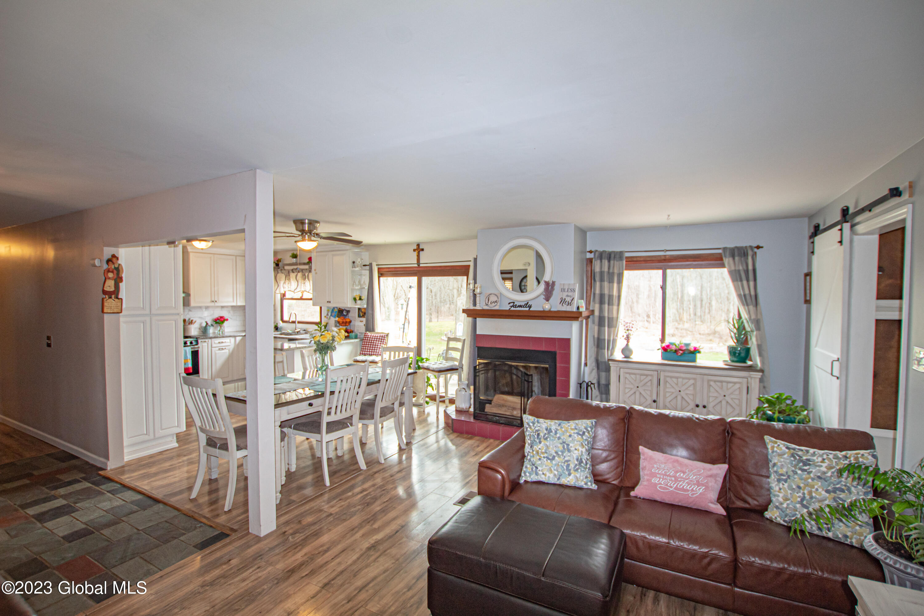 1200 County Highway 126