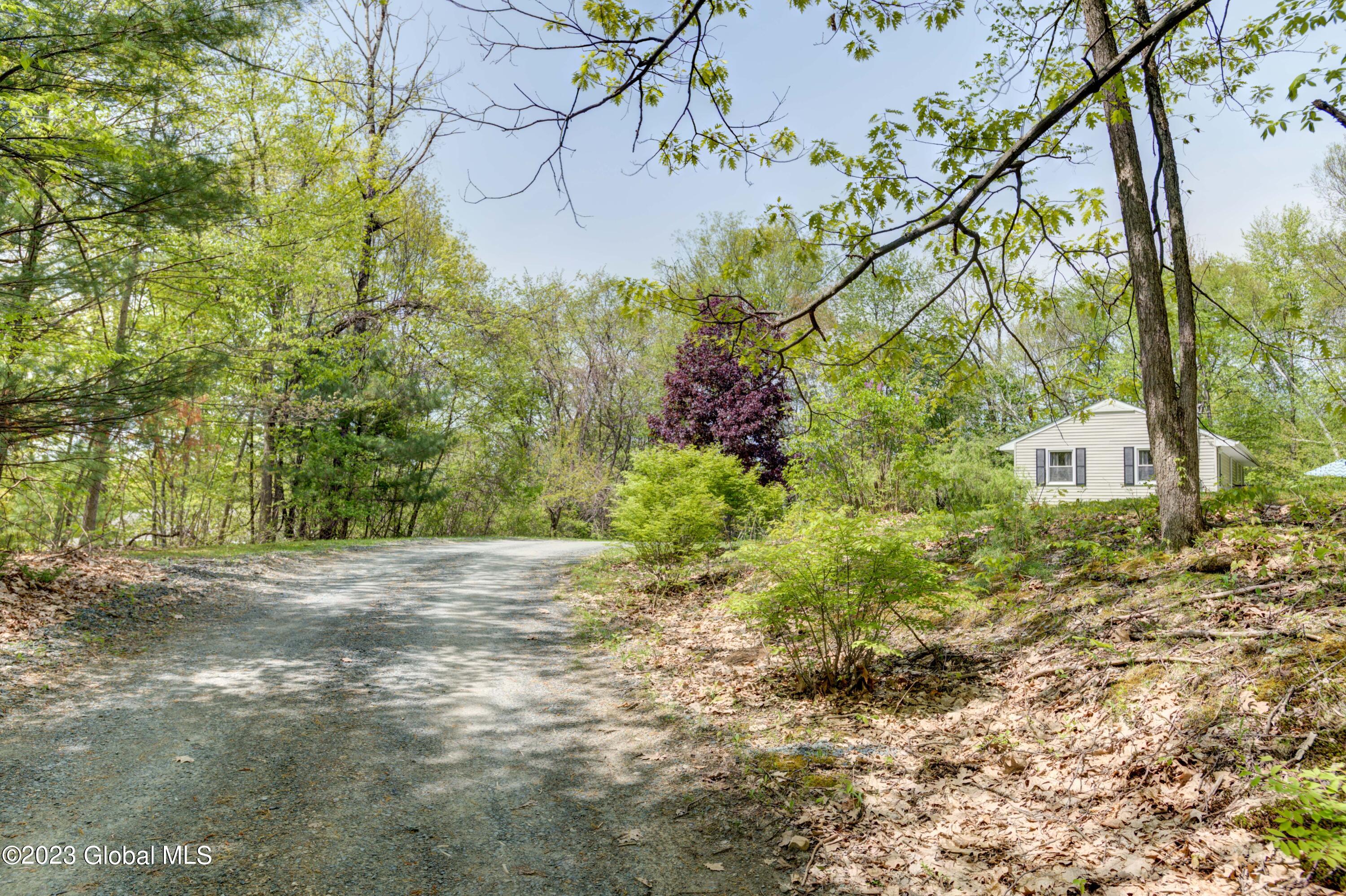 203 Dearstyne Road