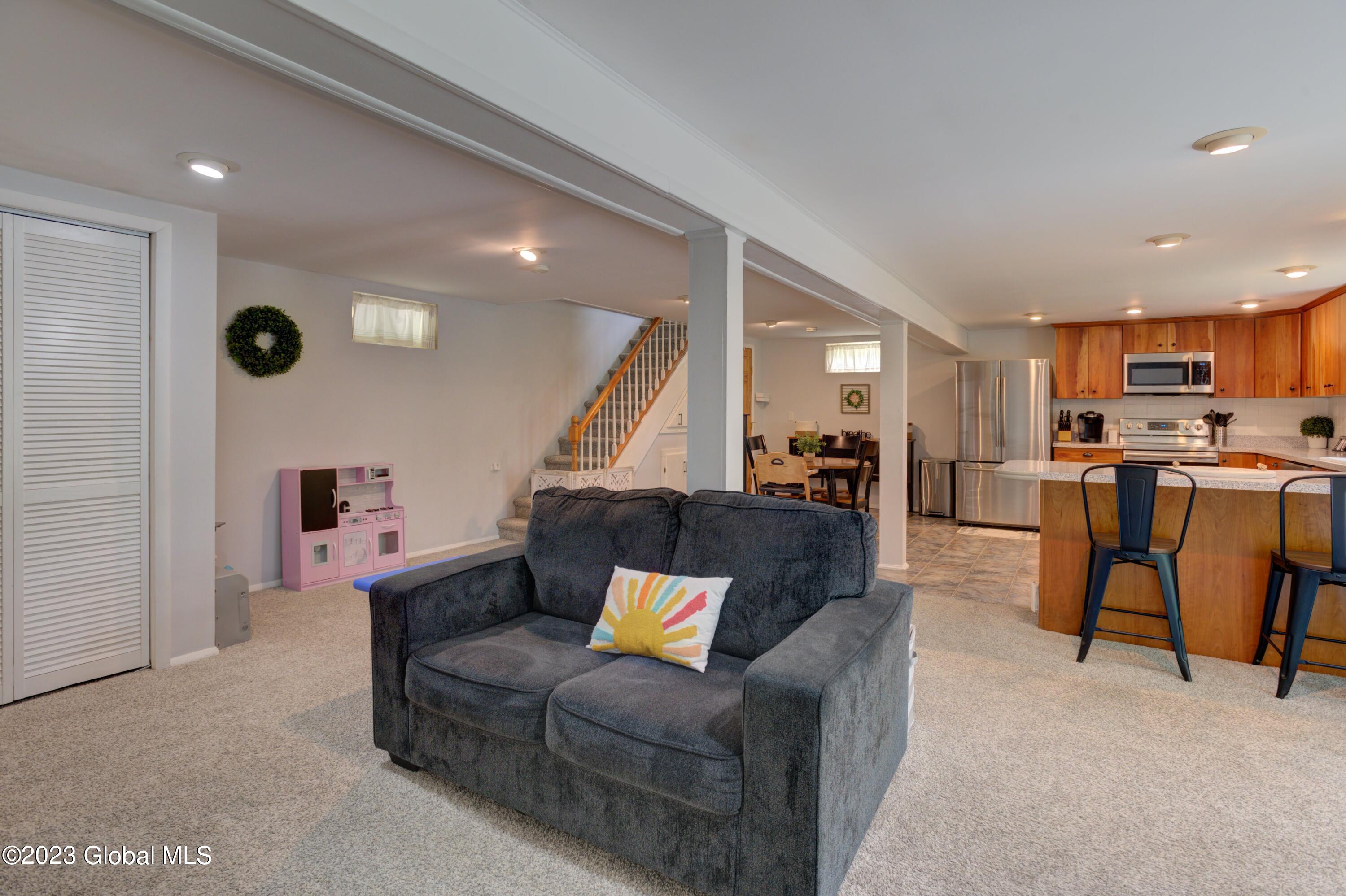 203 Dearstyne Road