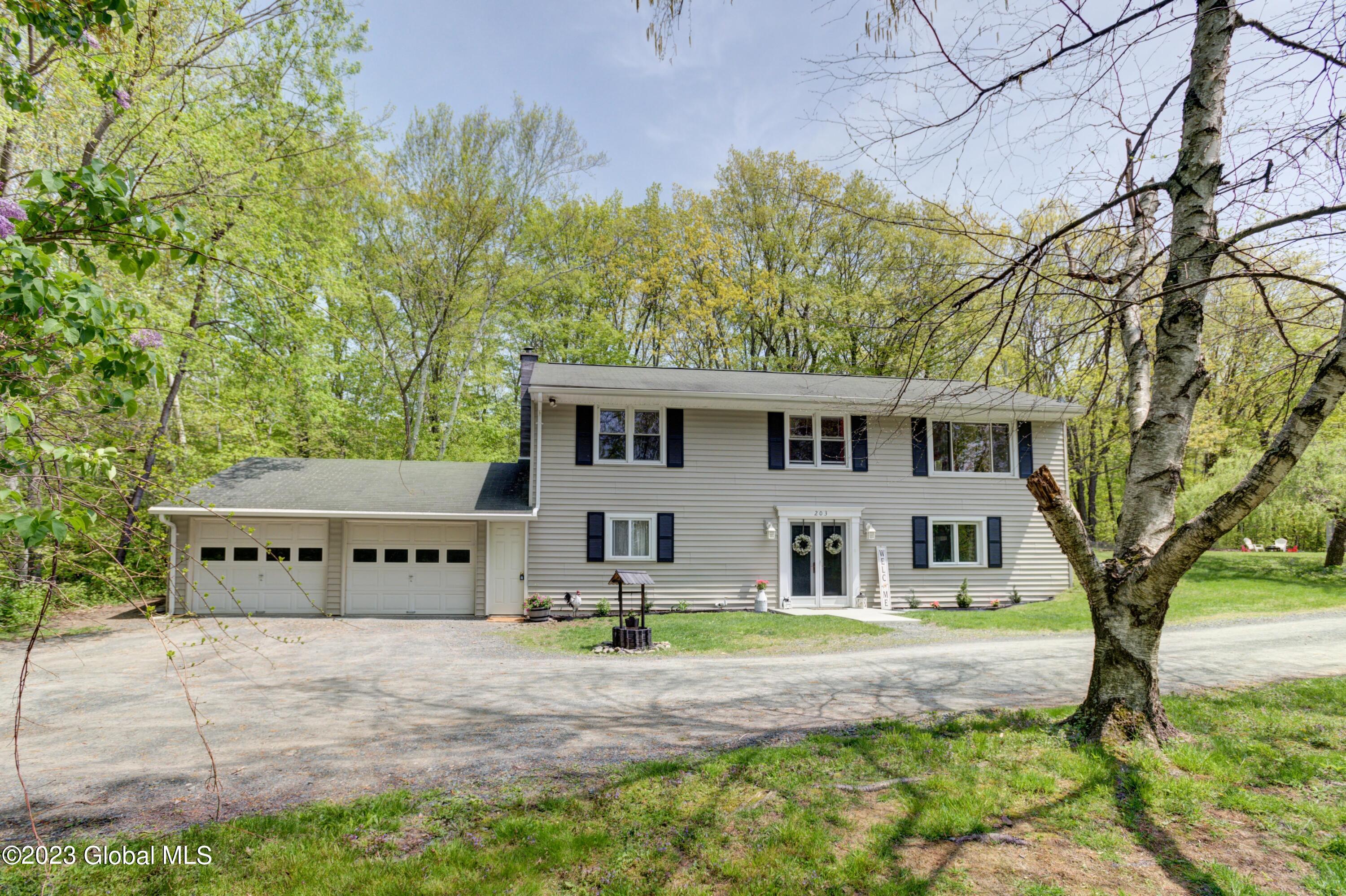 203 Dearstyne Road