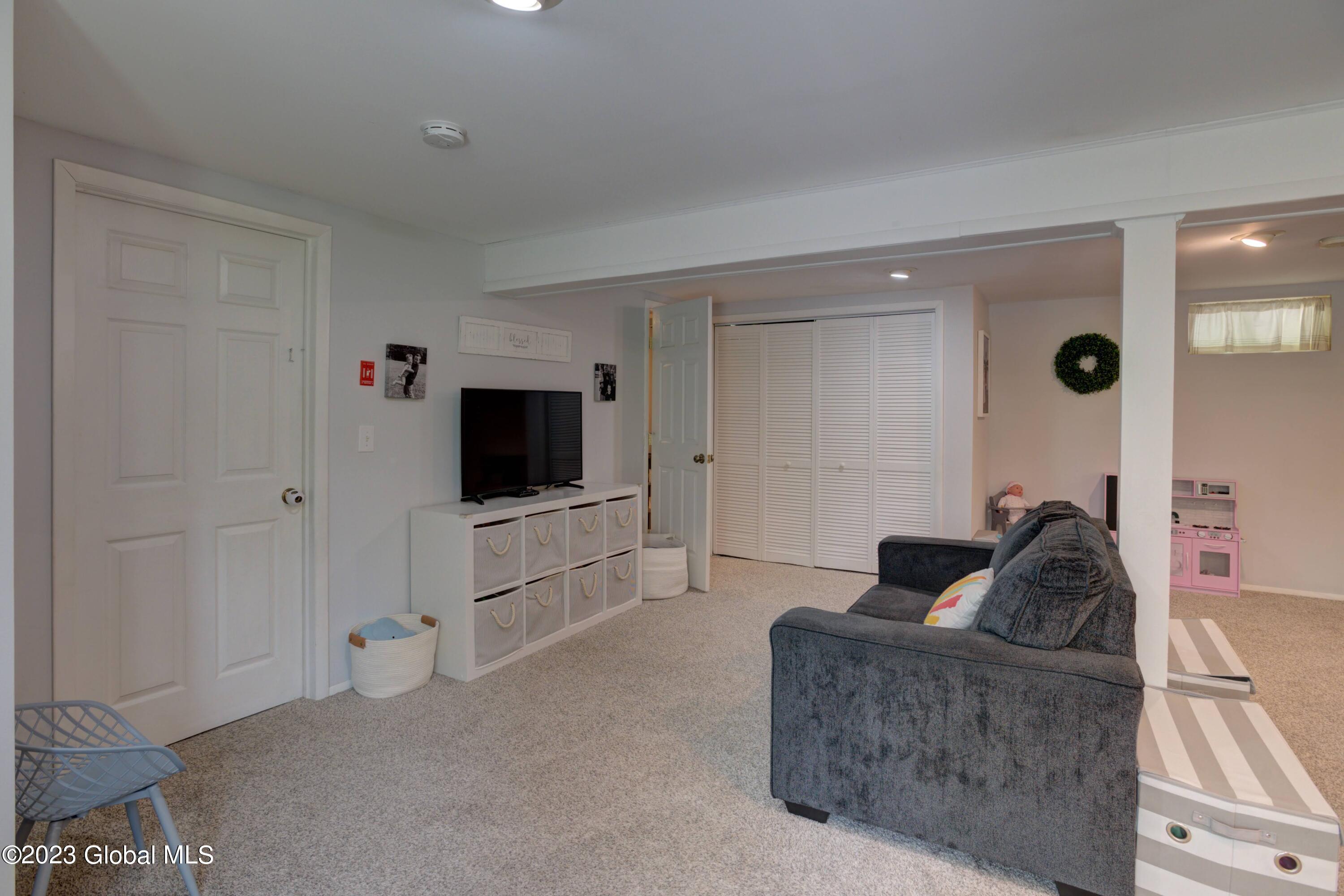 203 Dearstyne Road