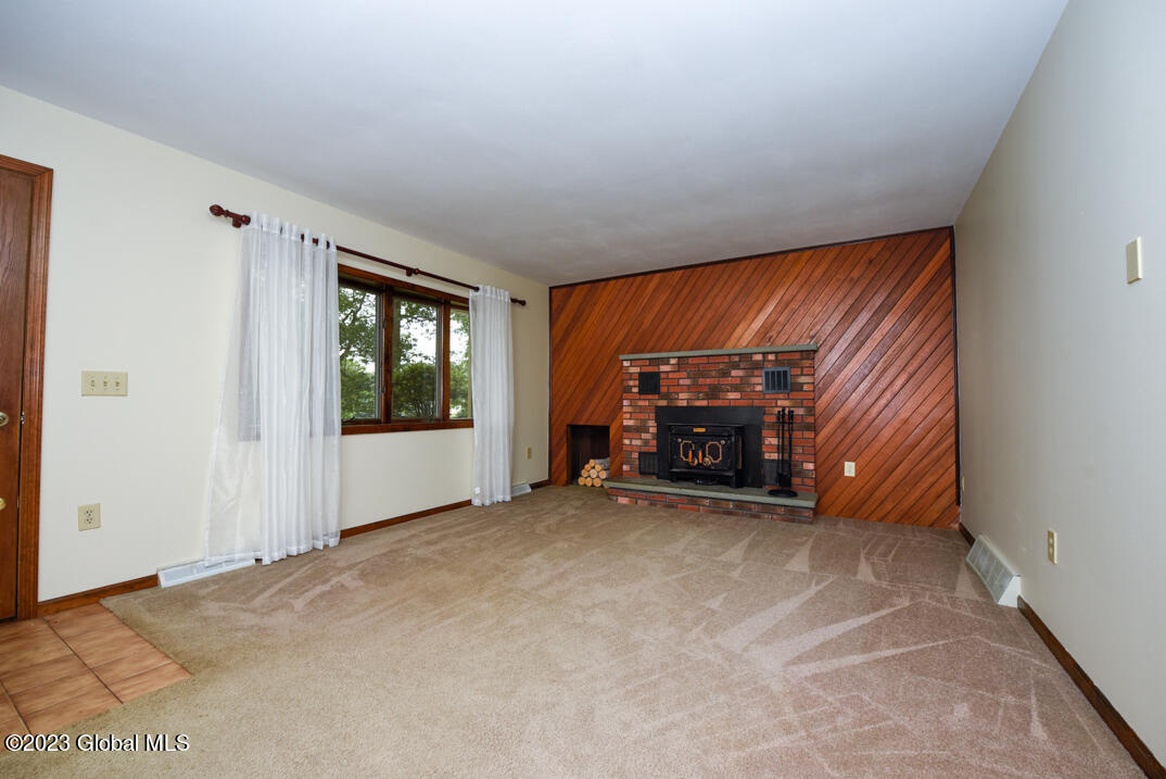 4 Homestead Drive