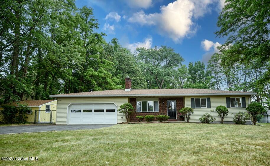 4 Homestead Drive
