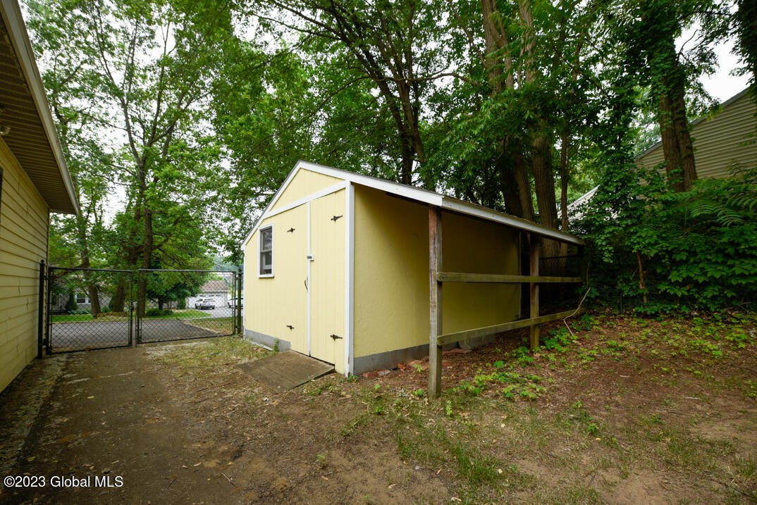 4 Homestead Drive