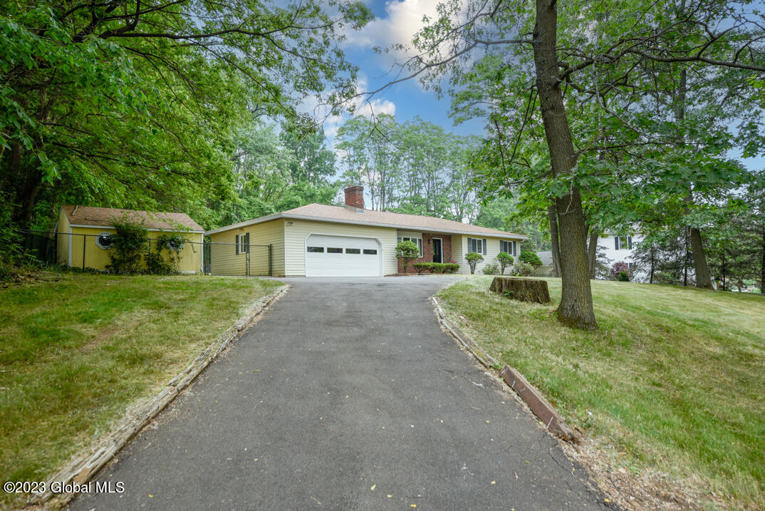 4 Homestead Drive