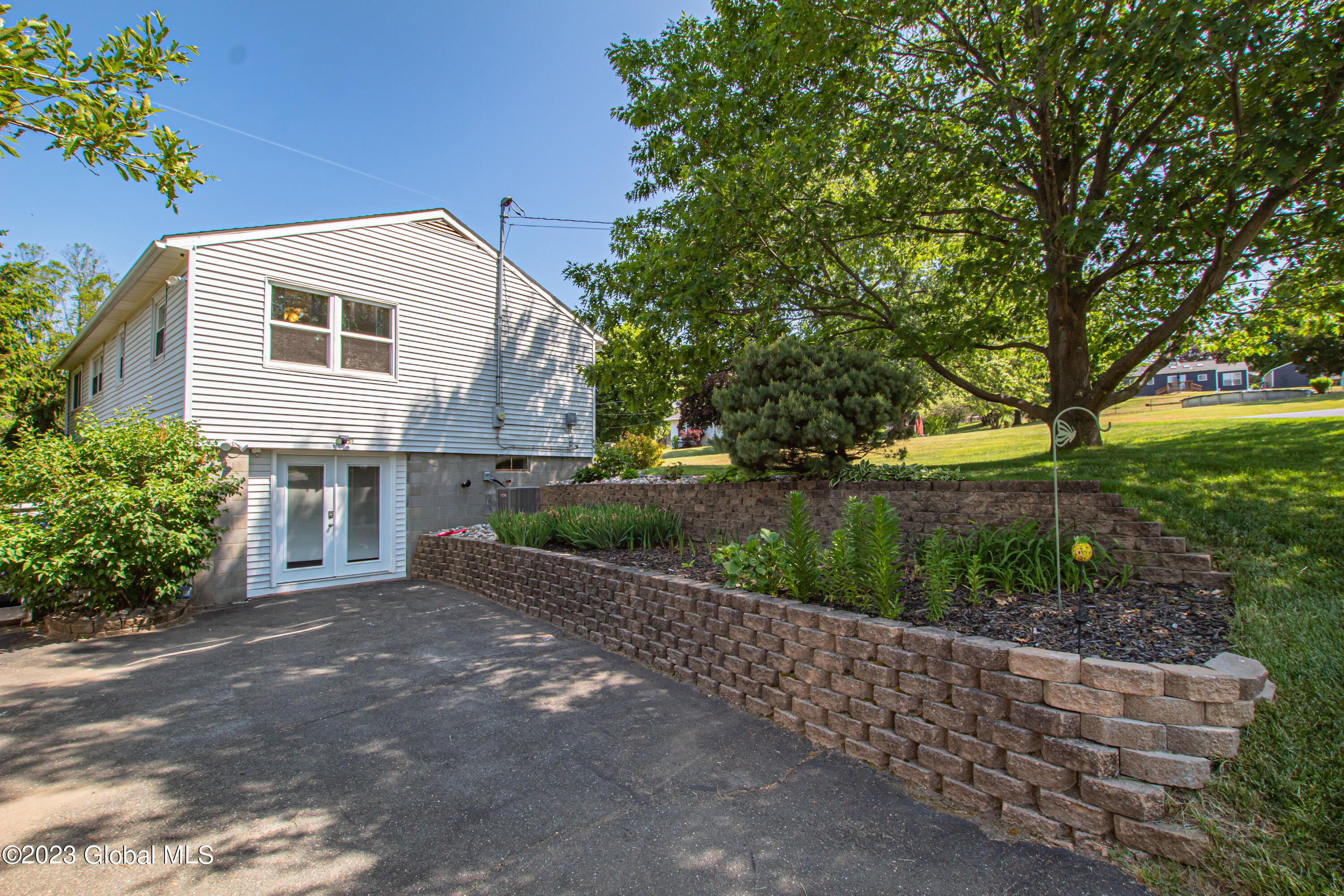14 Downey Road