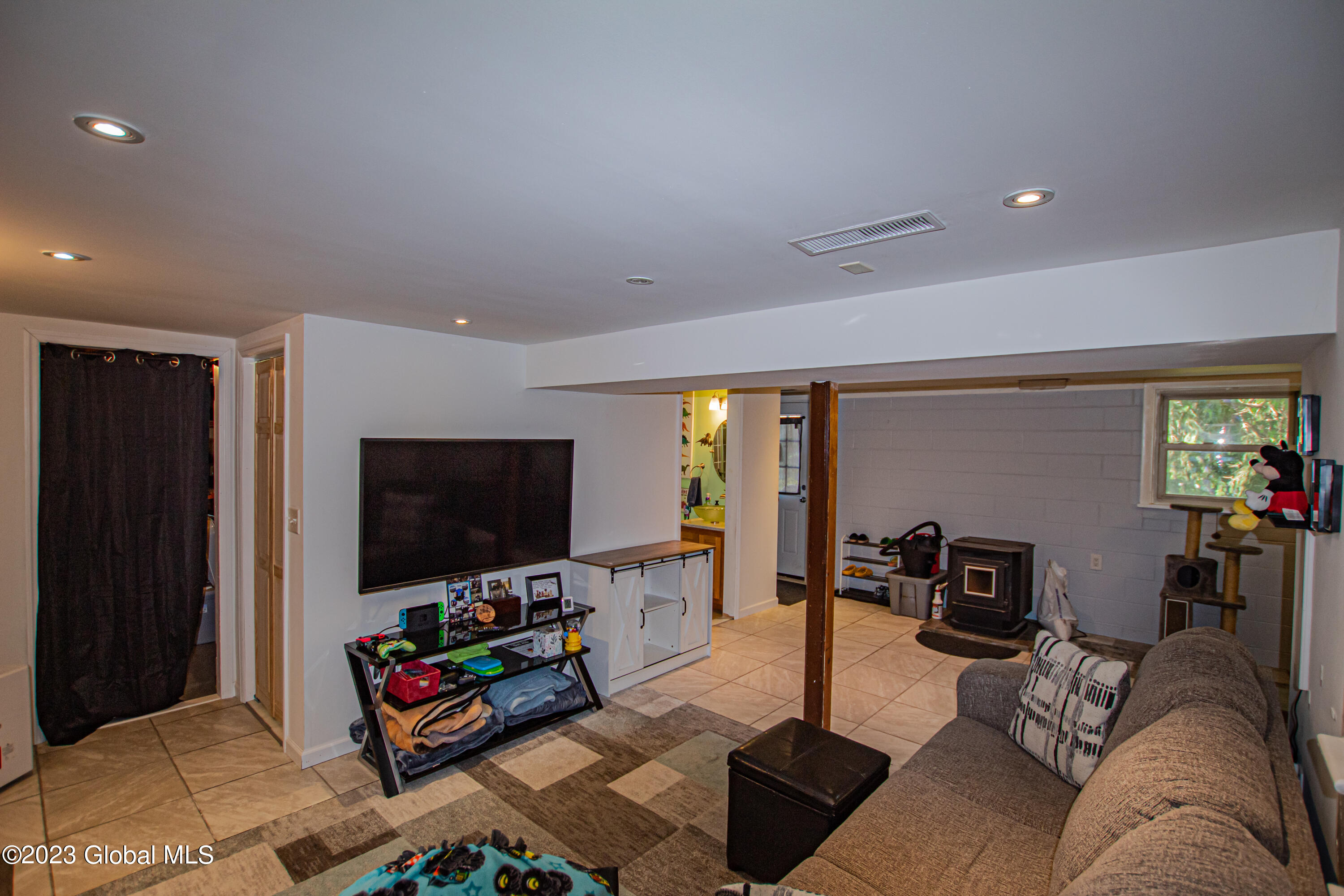 14 Downey Road