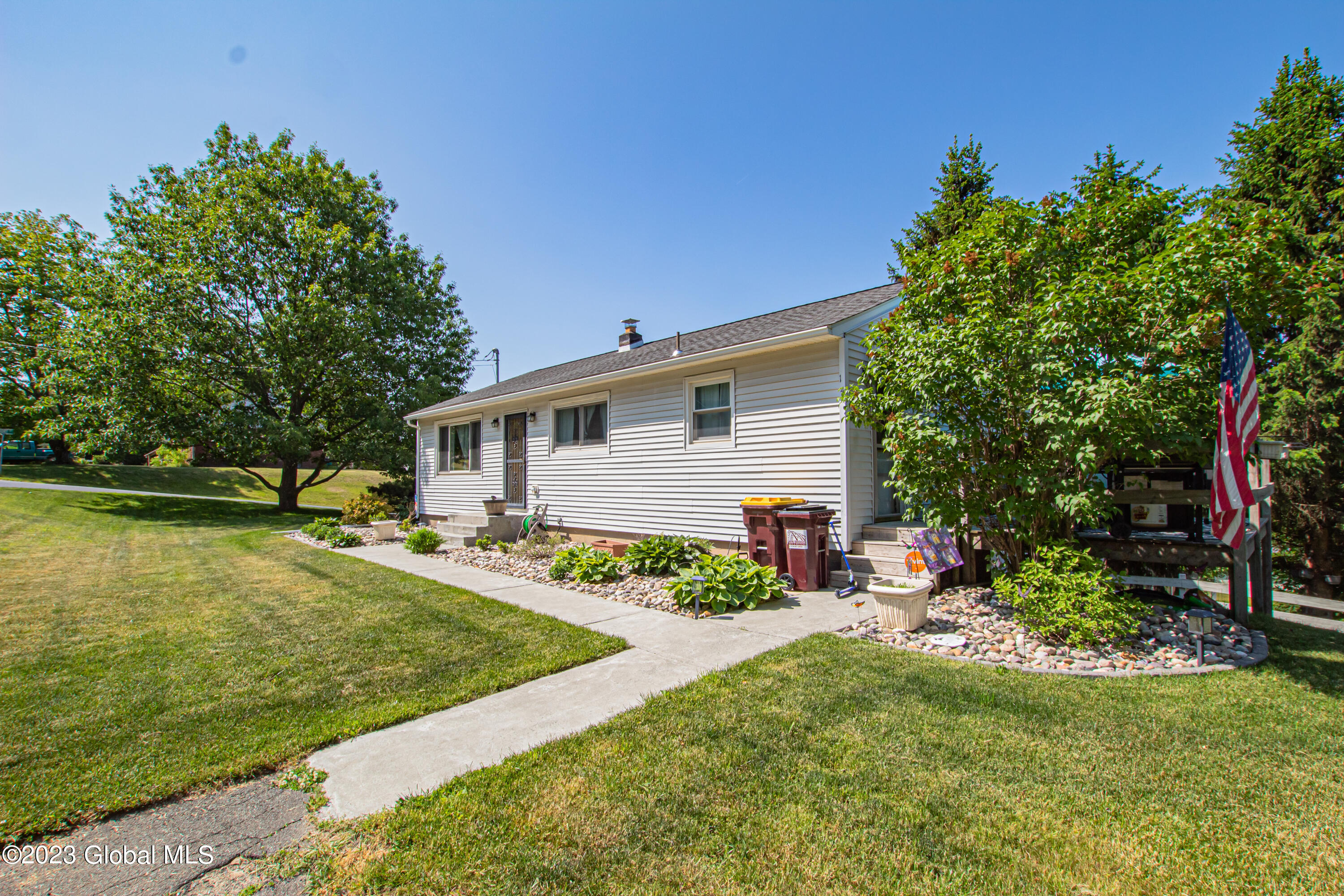 14 Downey Road