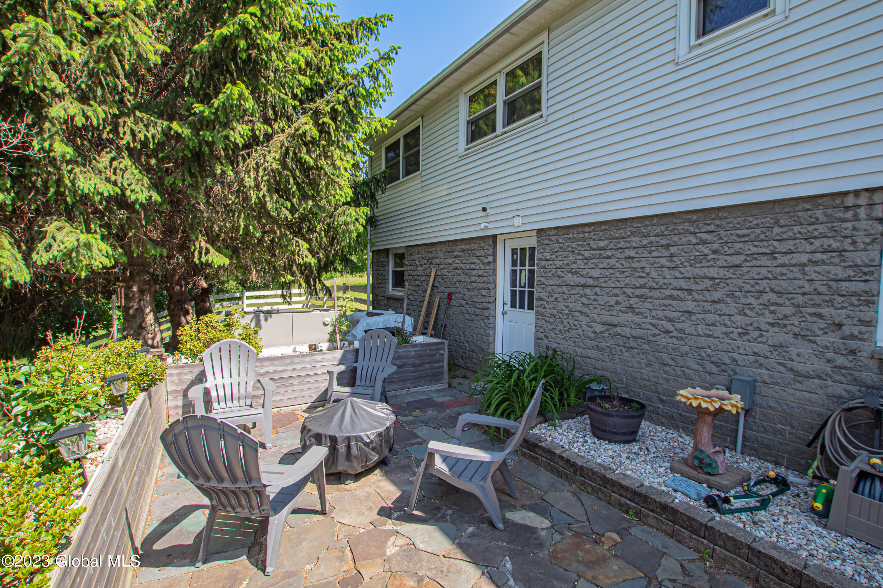 14 Downey Road