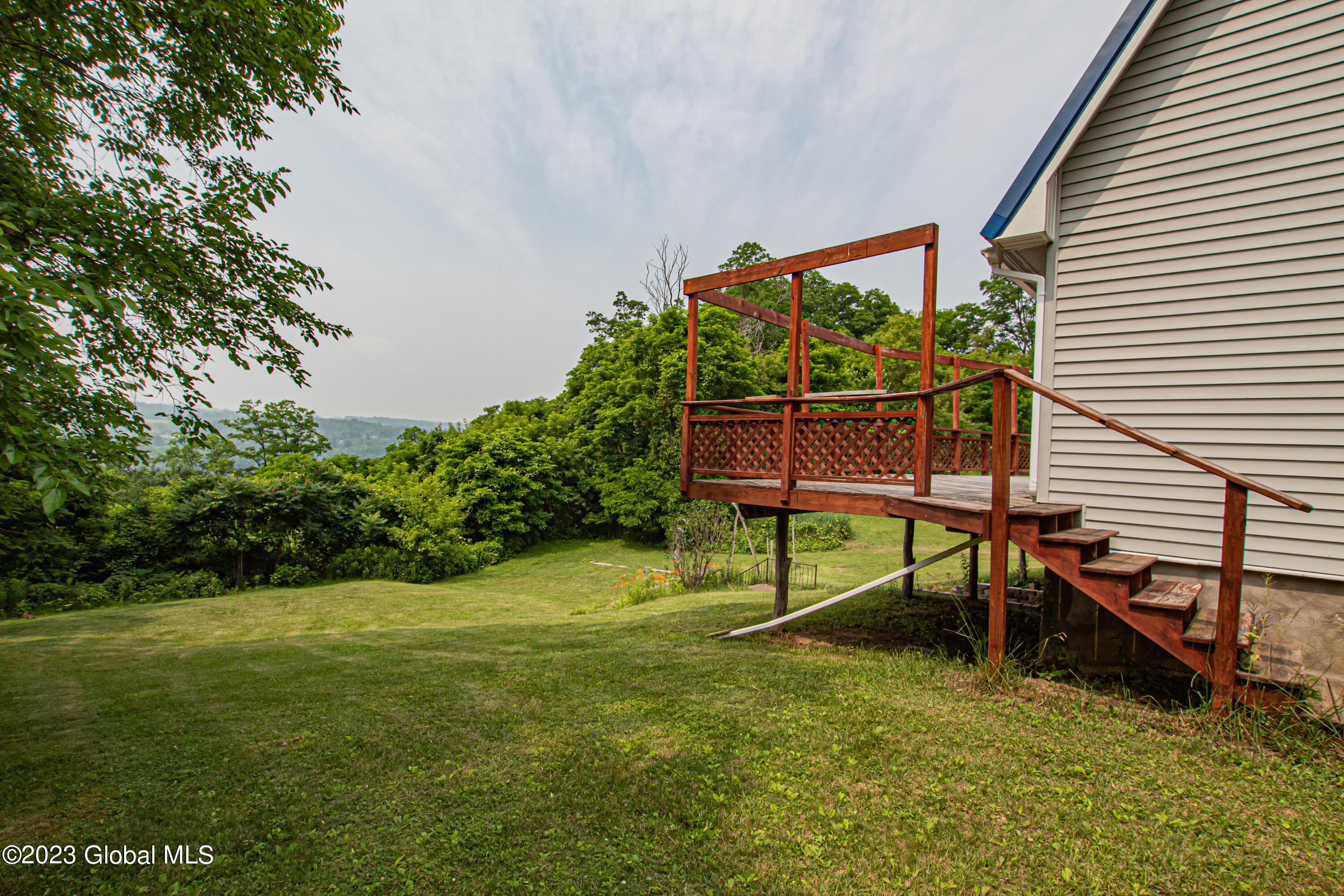 105 Travers Road