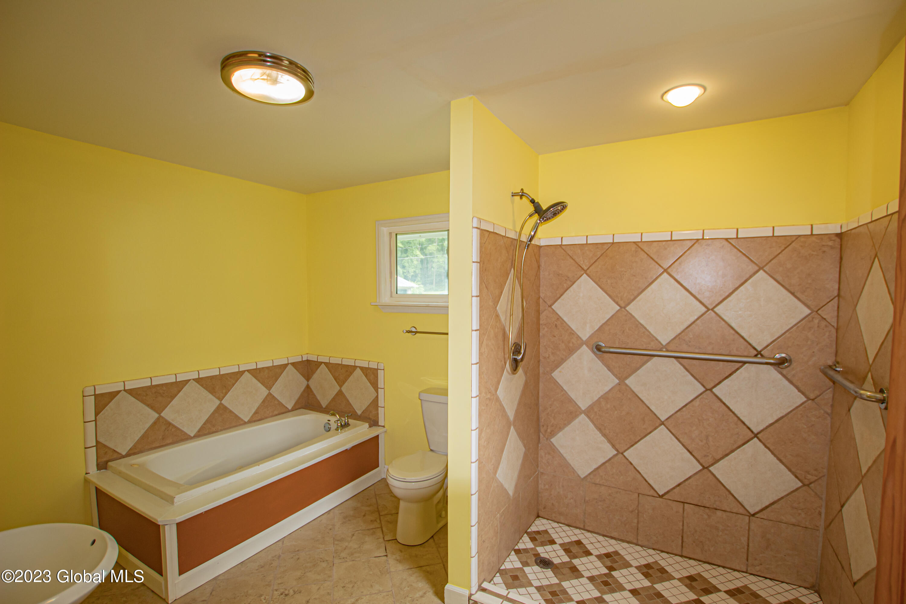 105 Travers Road