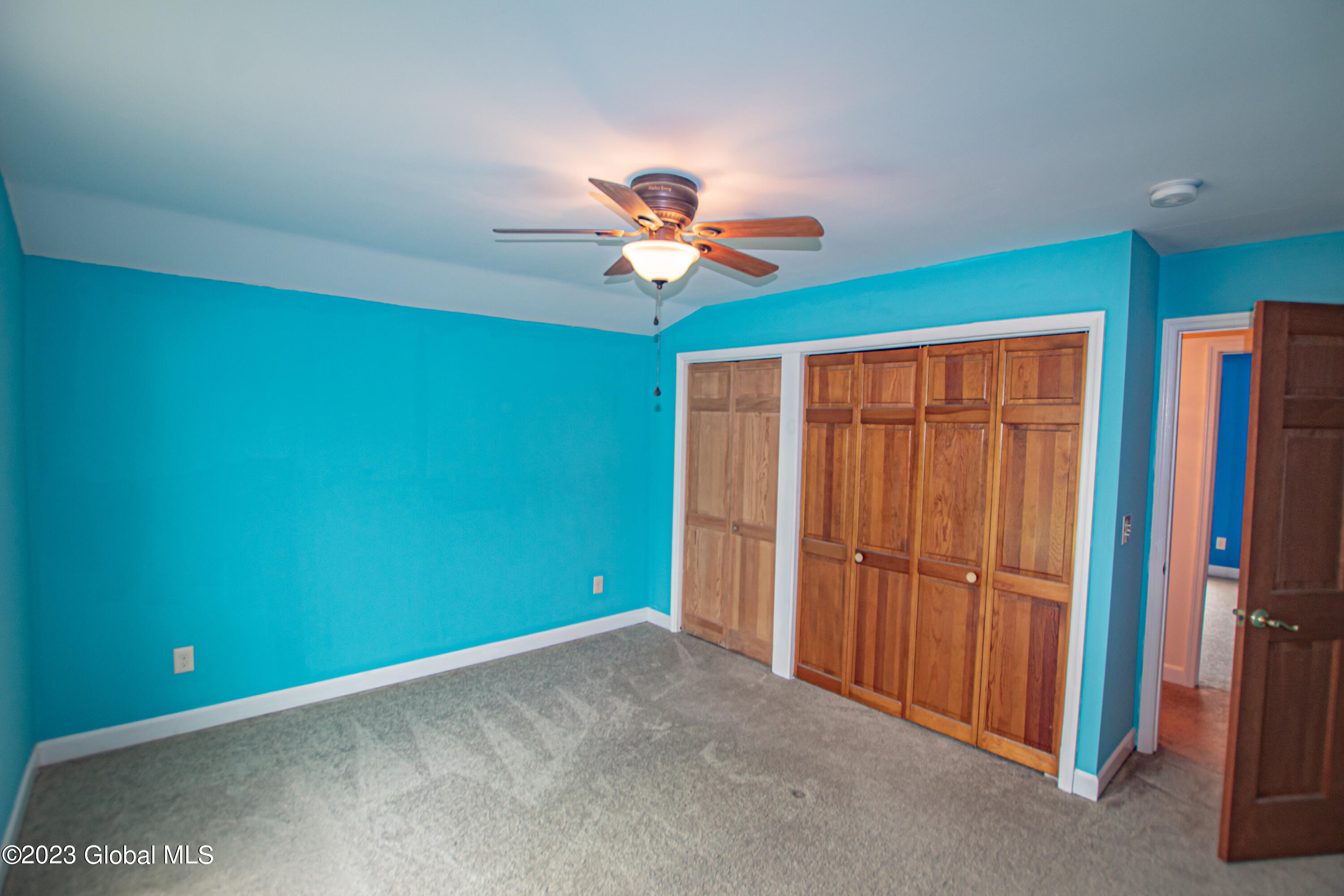 105 Travers Road