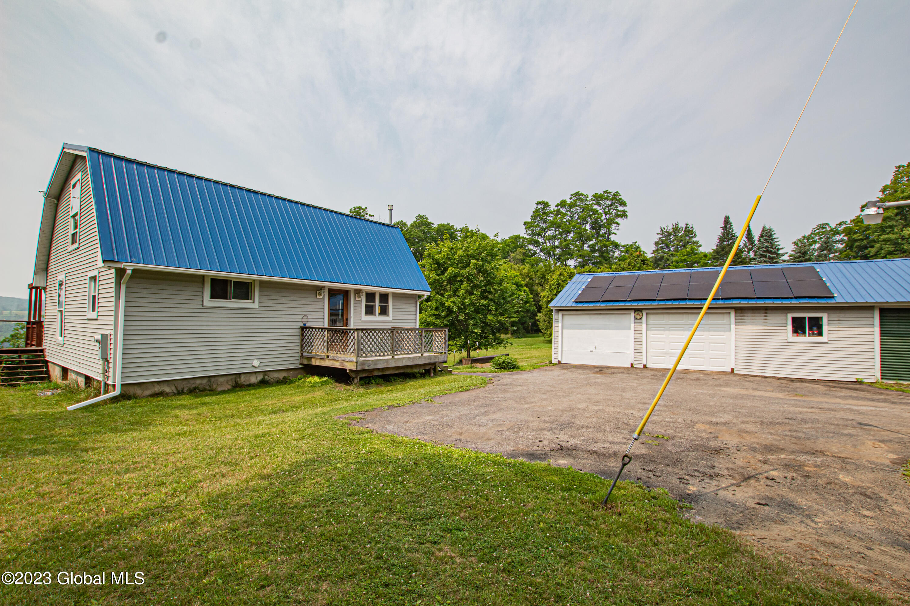105 Travers Road