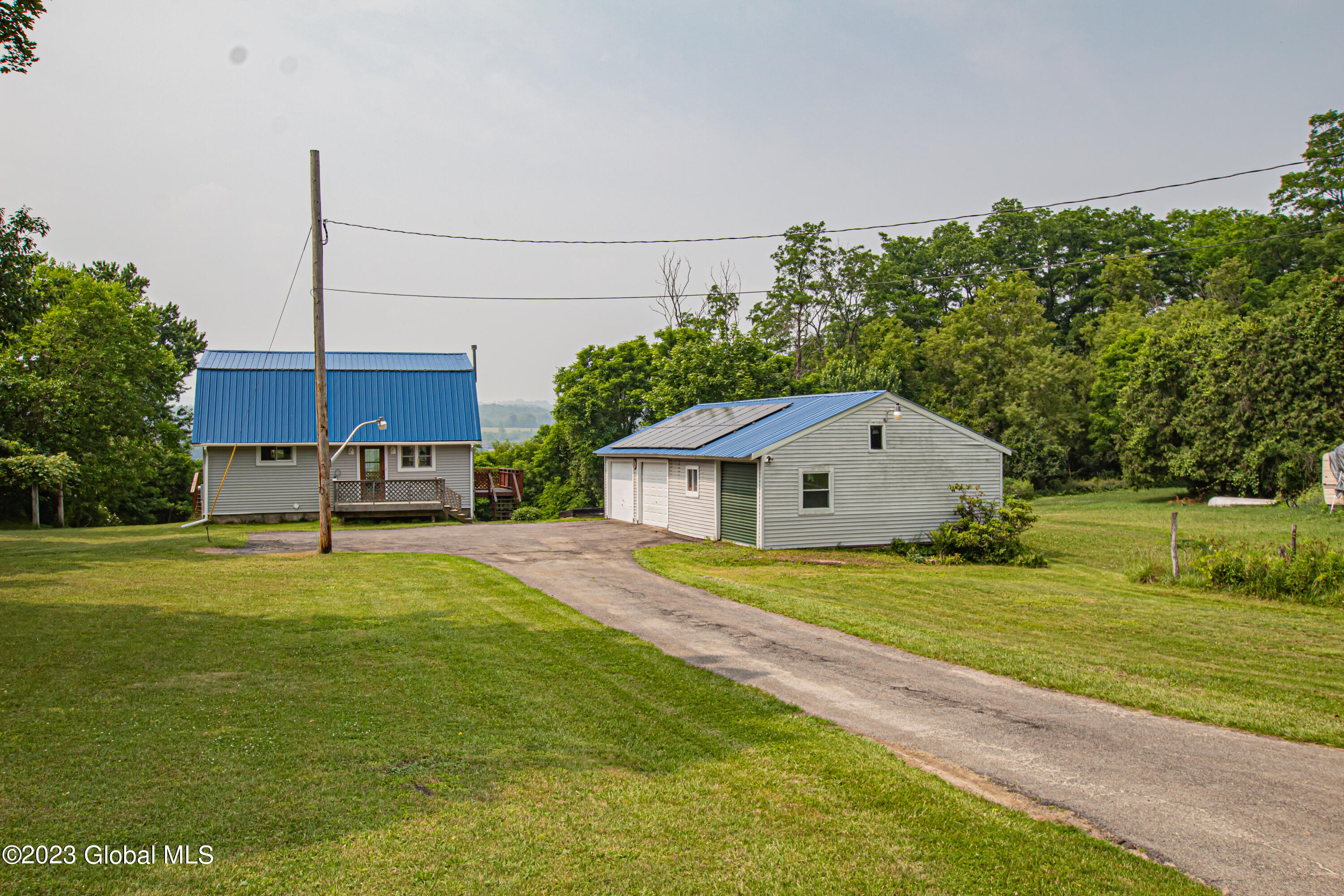 105 Travers Road