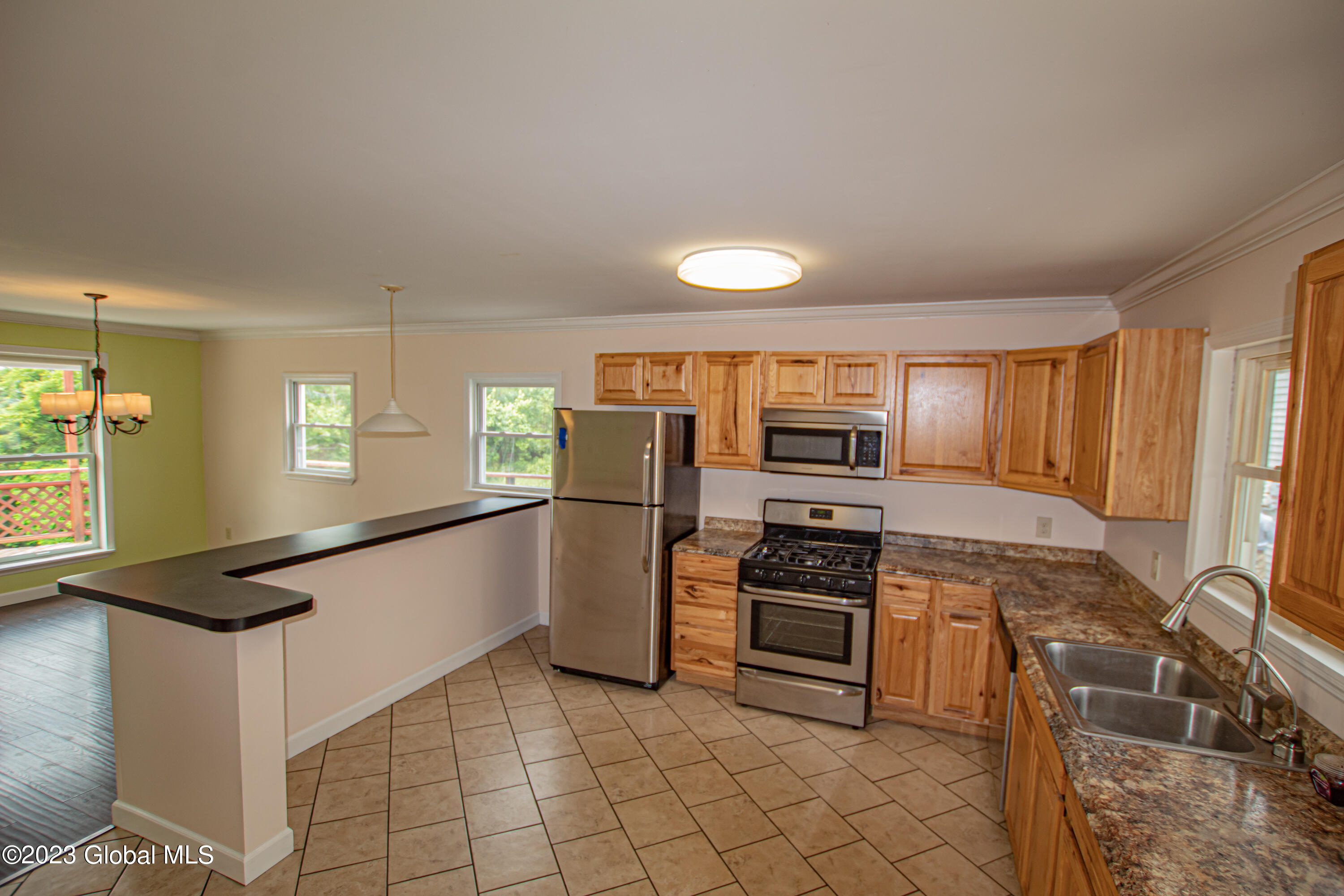 105 Travers Road