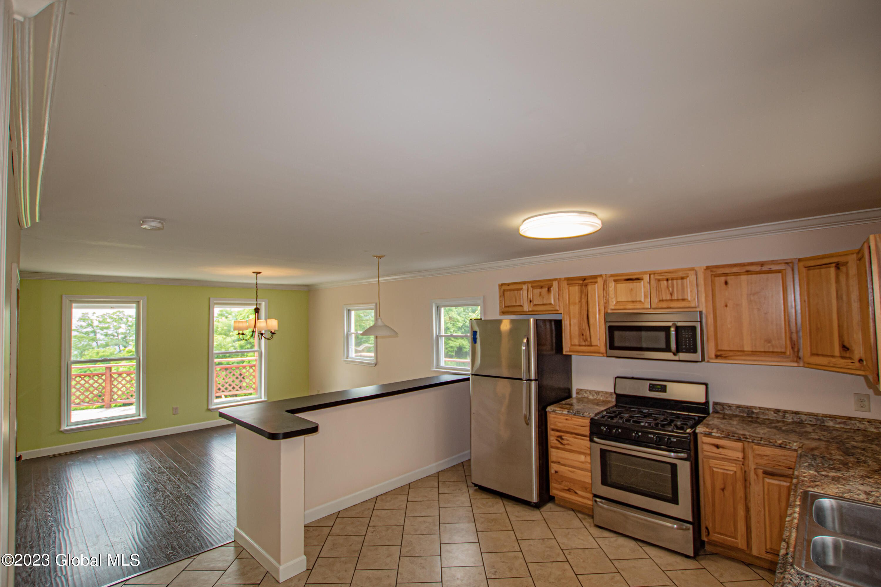 105 Travers Road