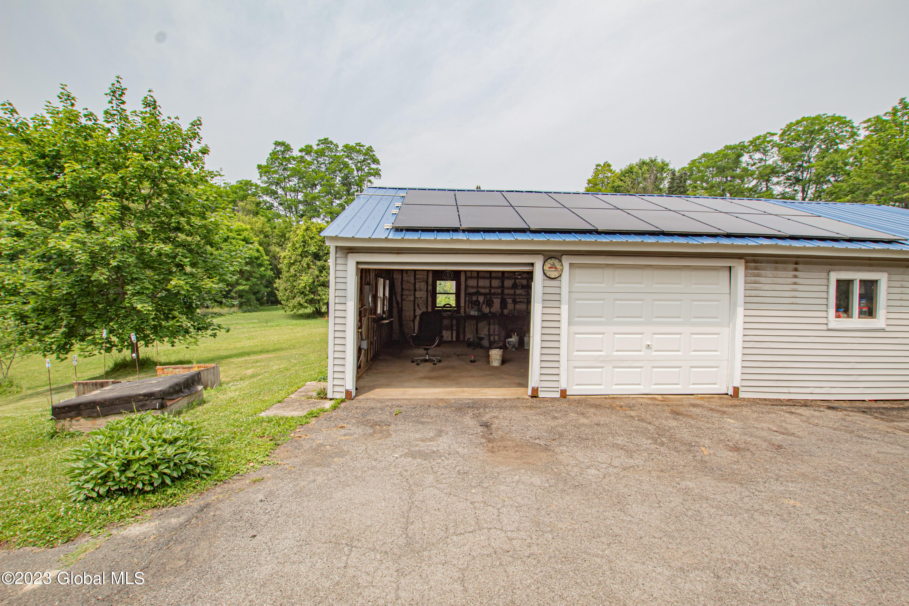 105 Travers Road