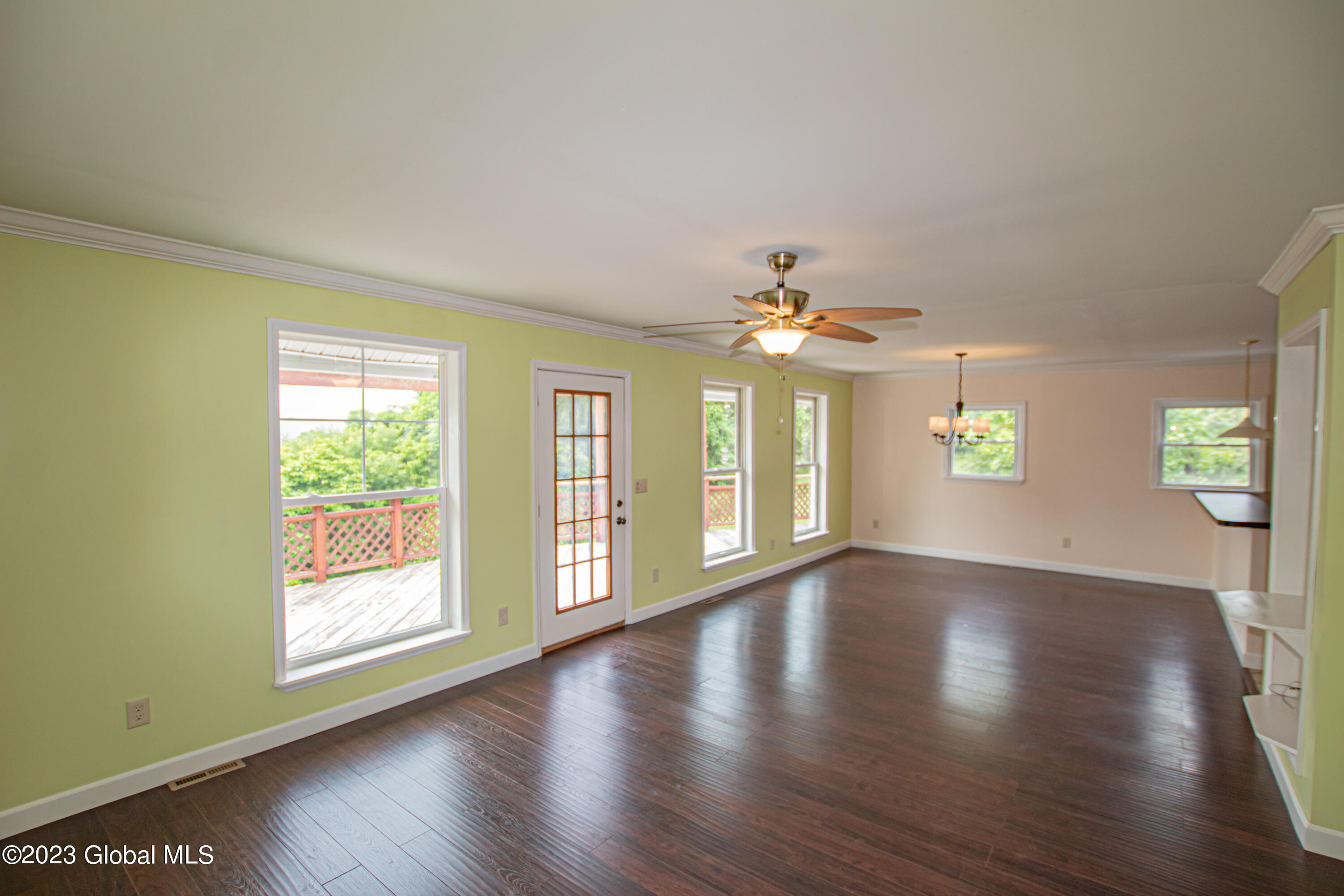 105 Travers Road