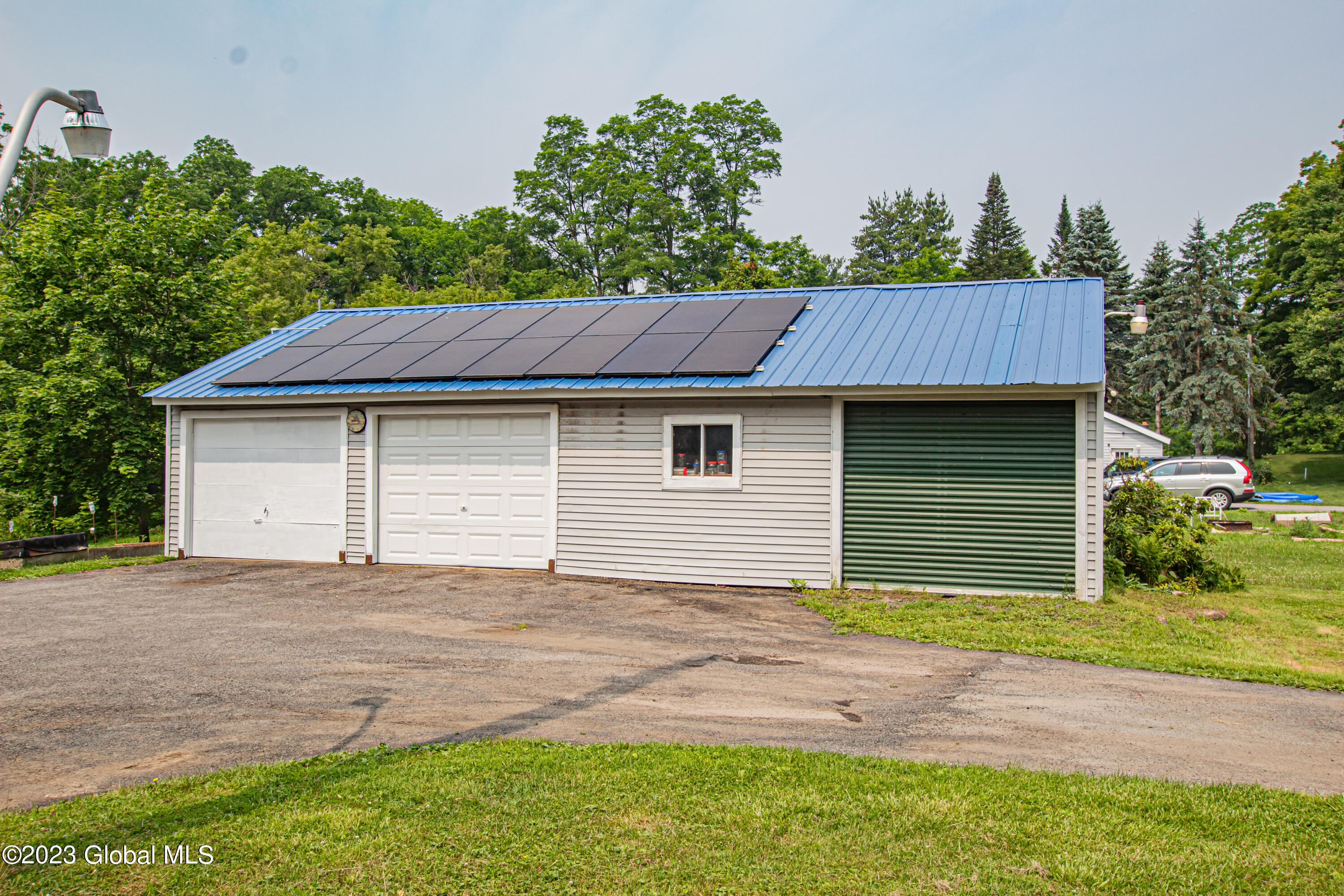 105 Travers Road