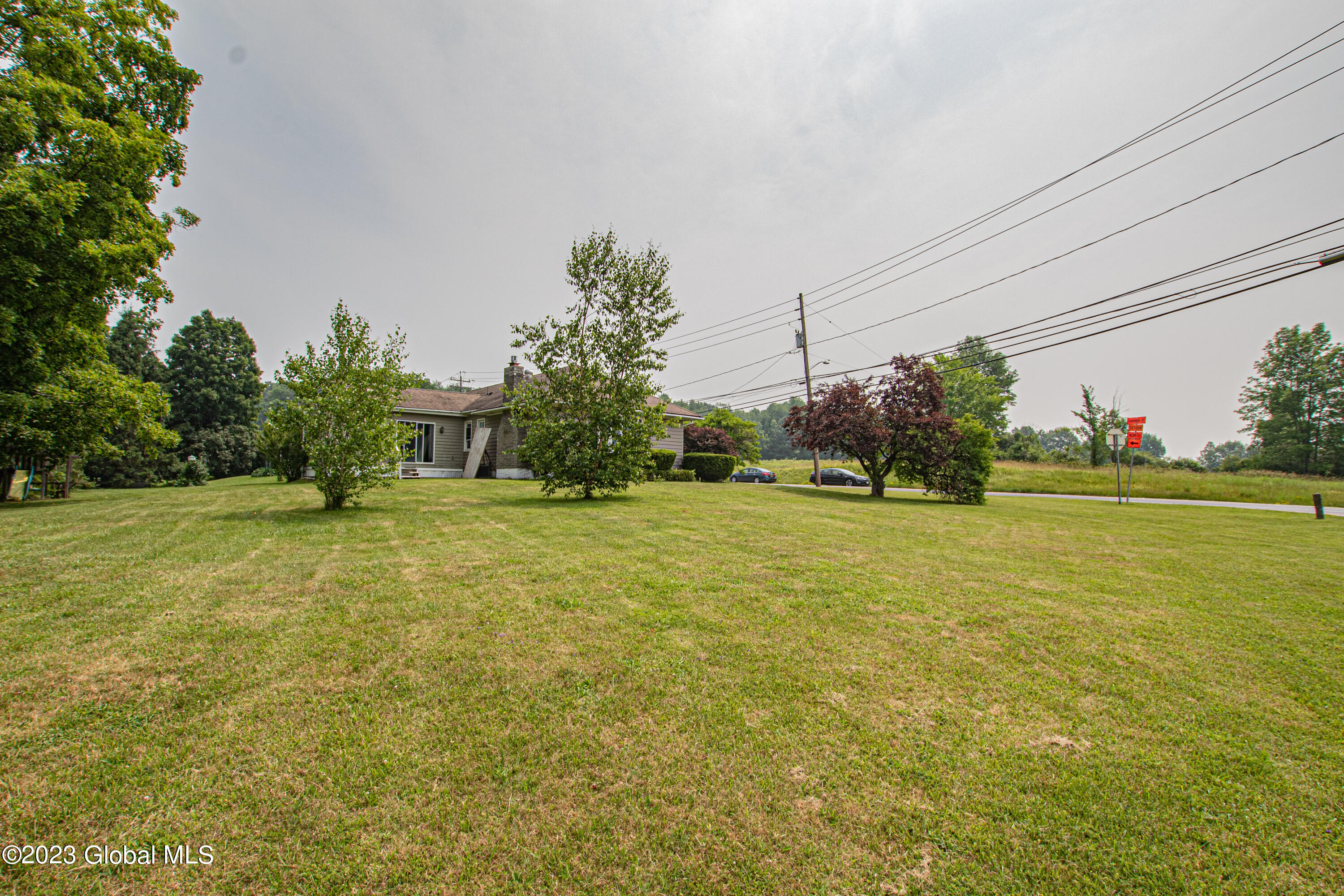 456 S Kingsboro Avenue