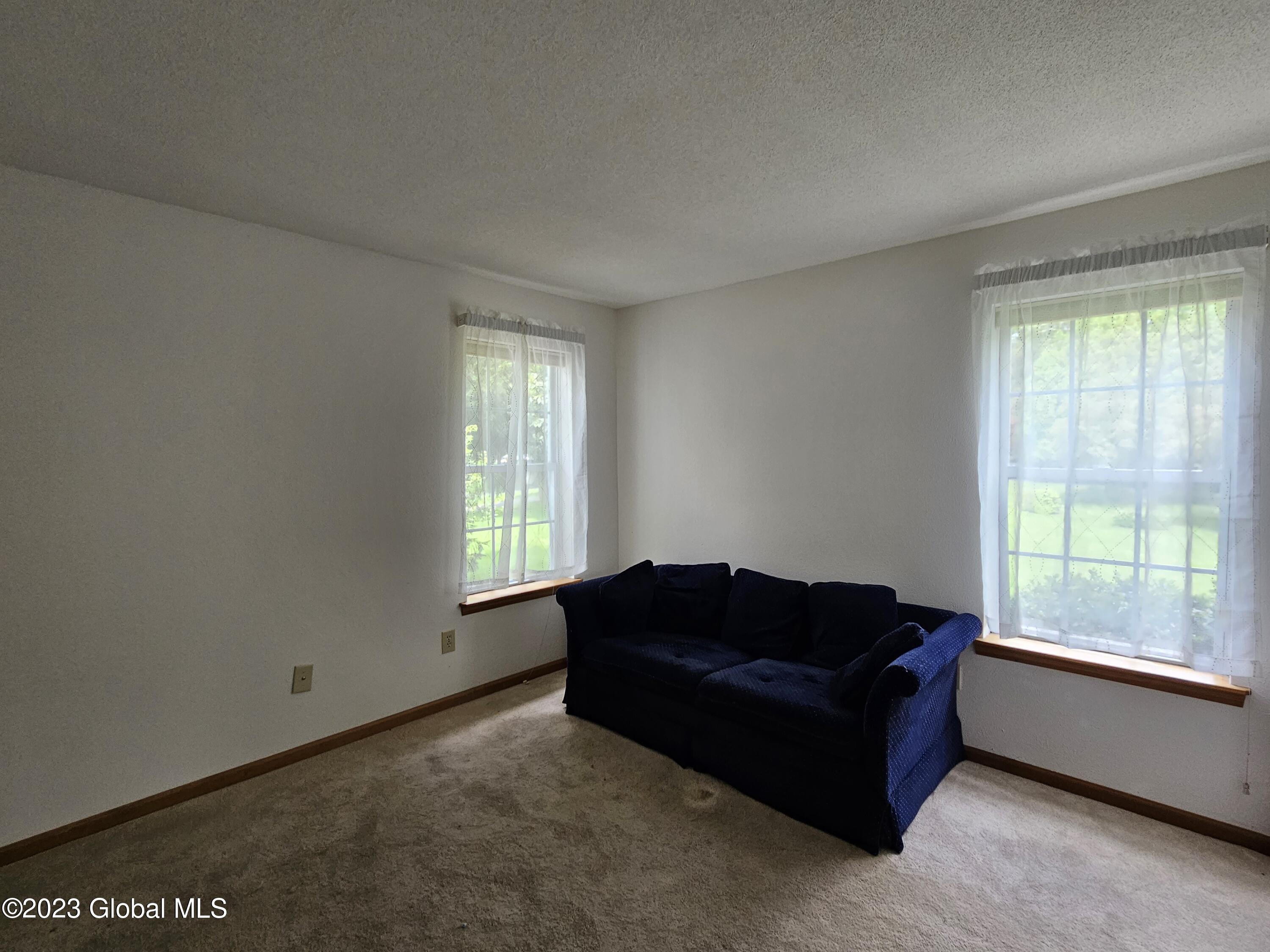 51 Empire Circle