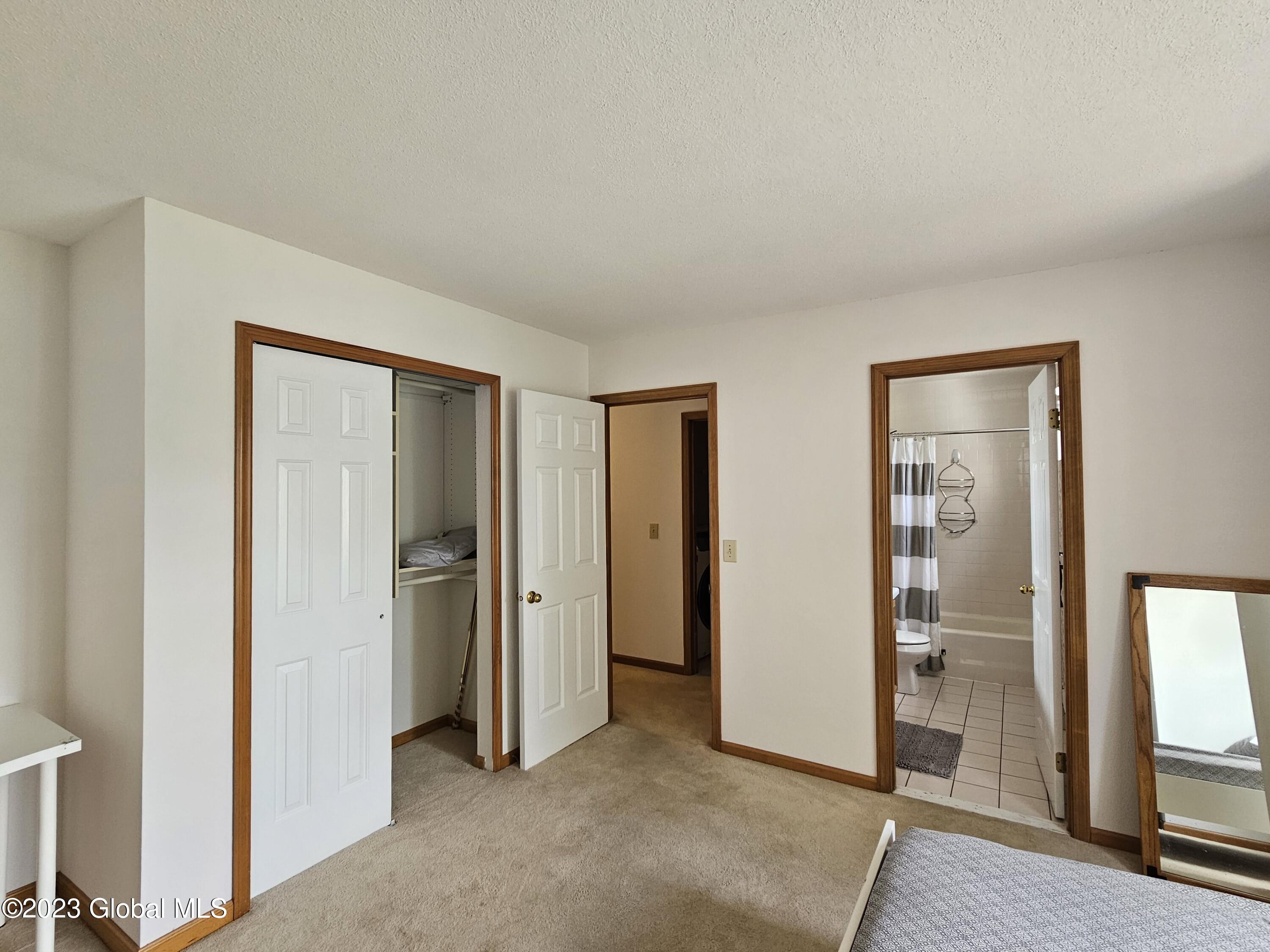 51 Empire Circle