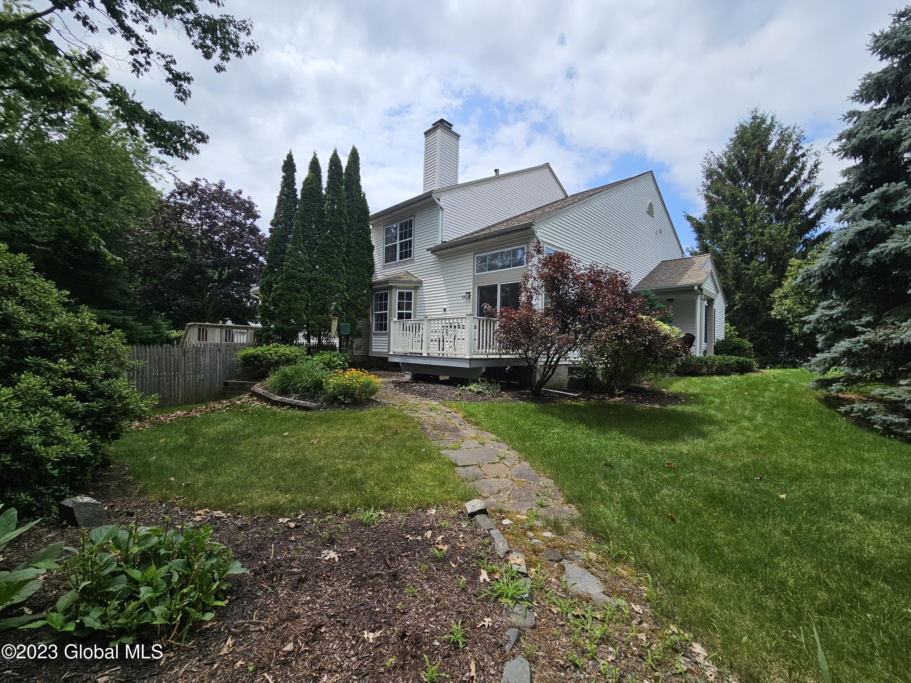 51 Empire Circle