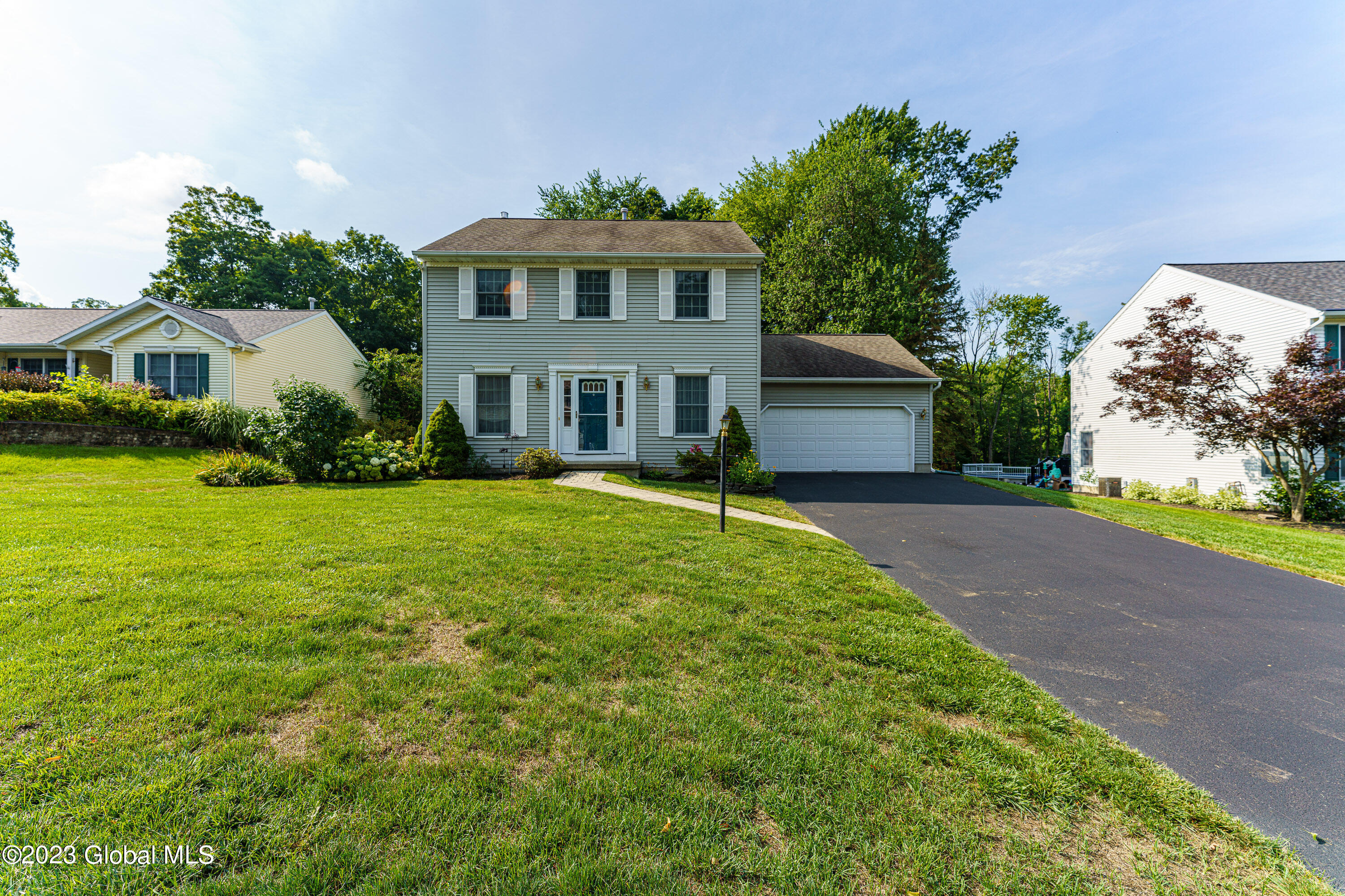 5 Hydor Drive