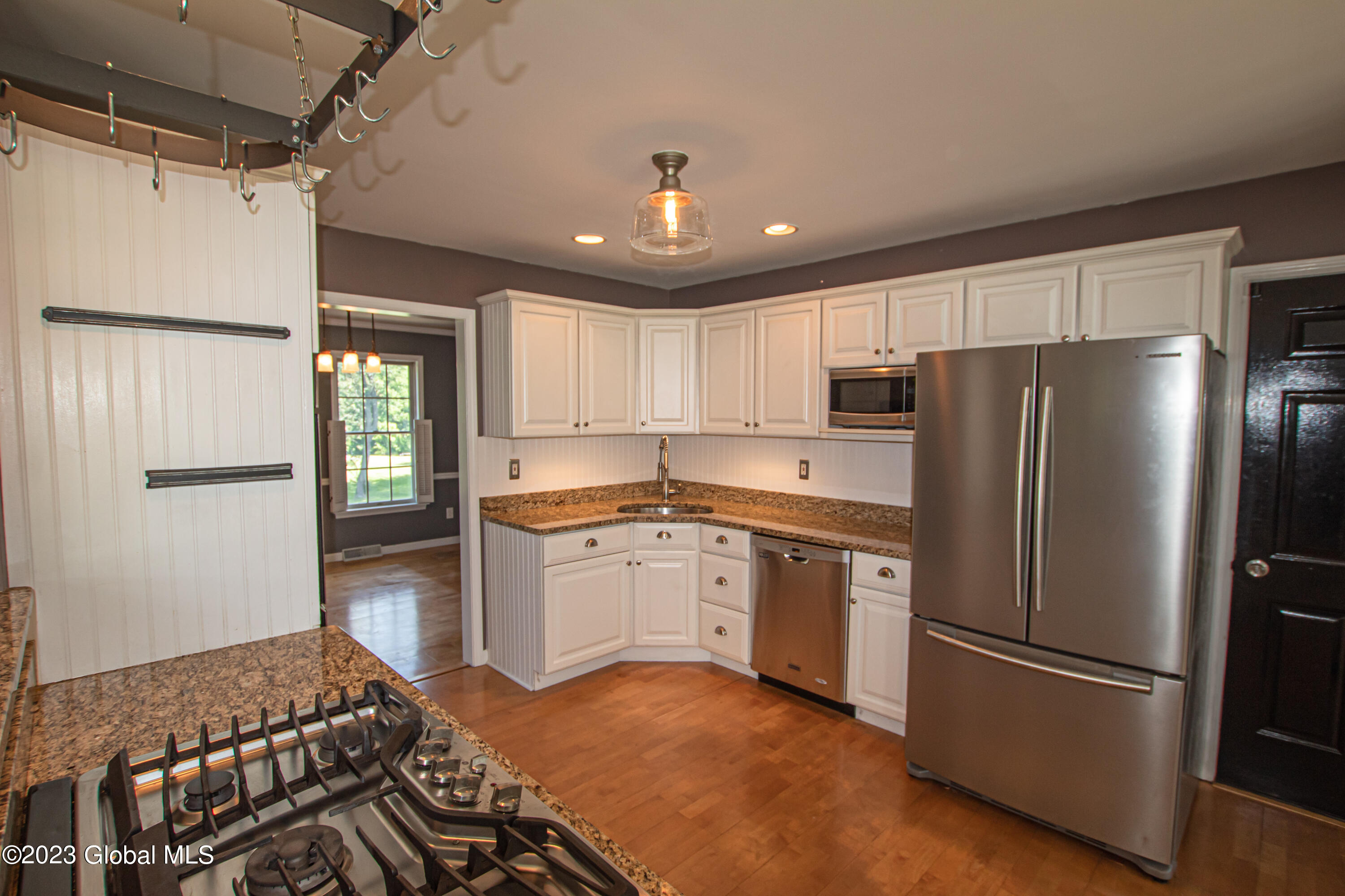 15 Victorian Drive