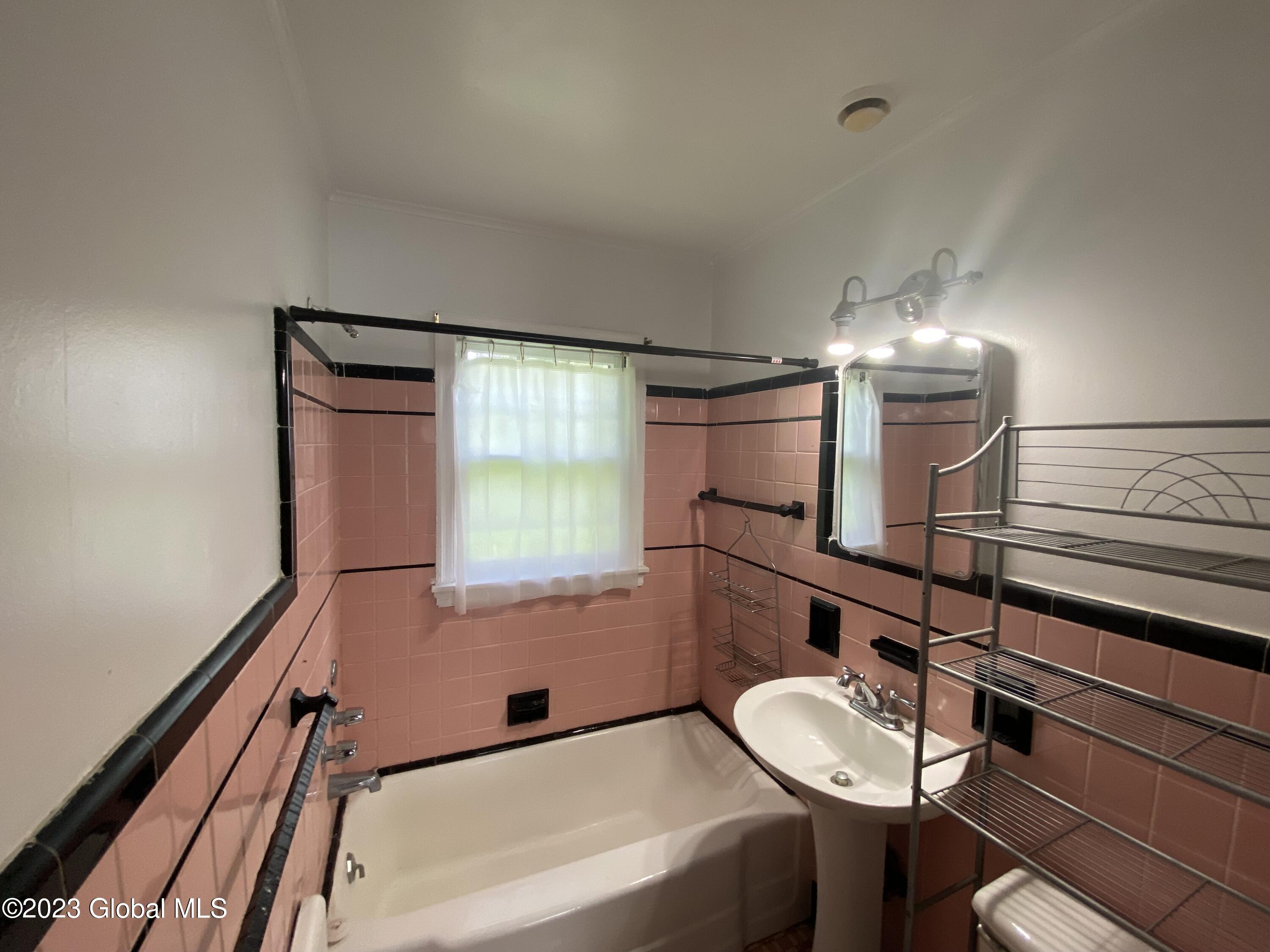 319 E Main Street