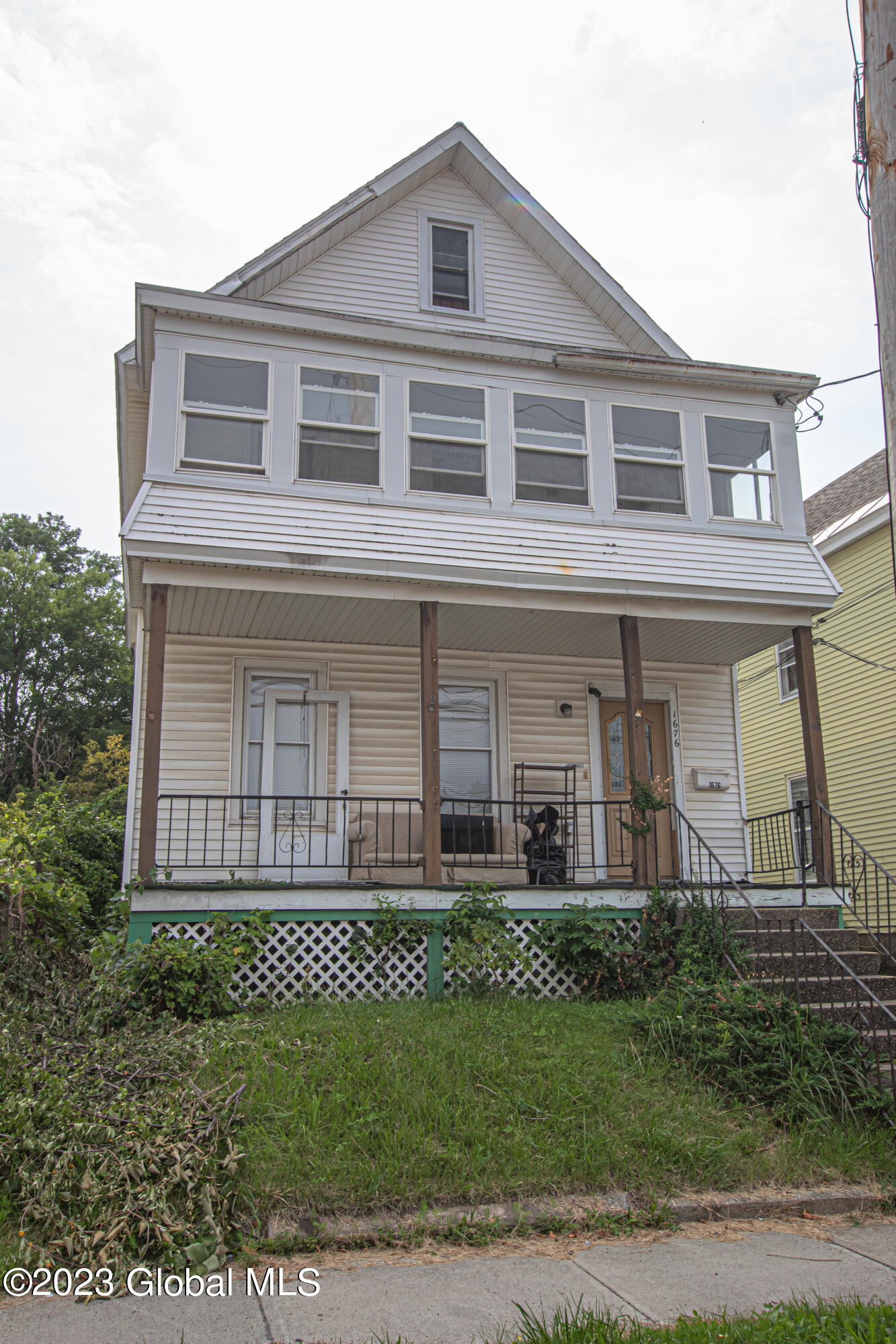 1676 Foster Avenue