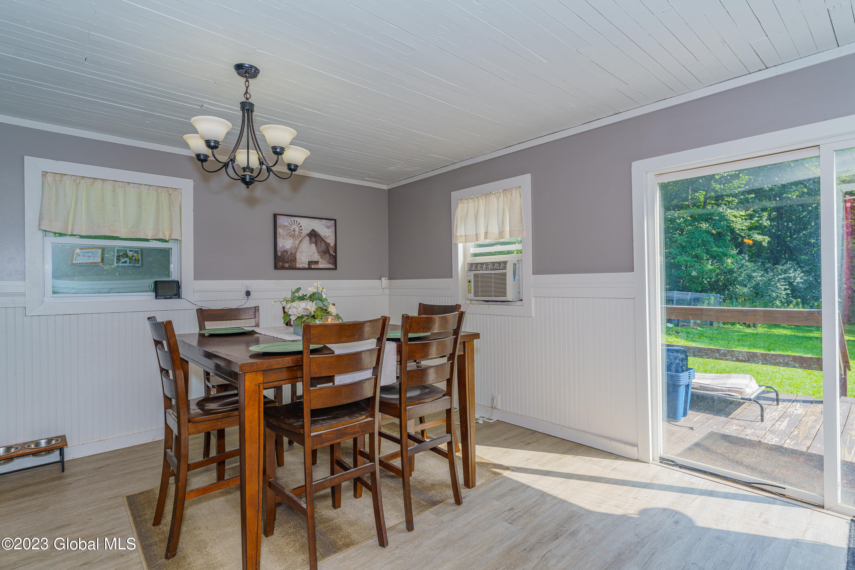 1554 Thompsons Lake Road