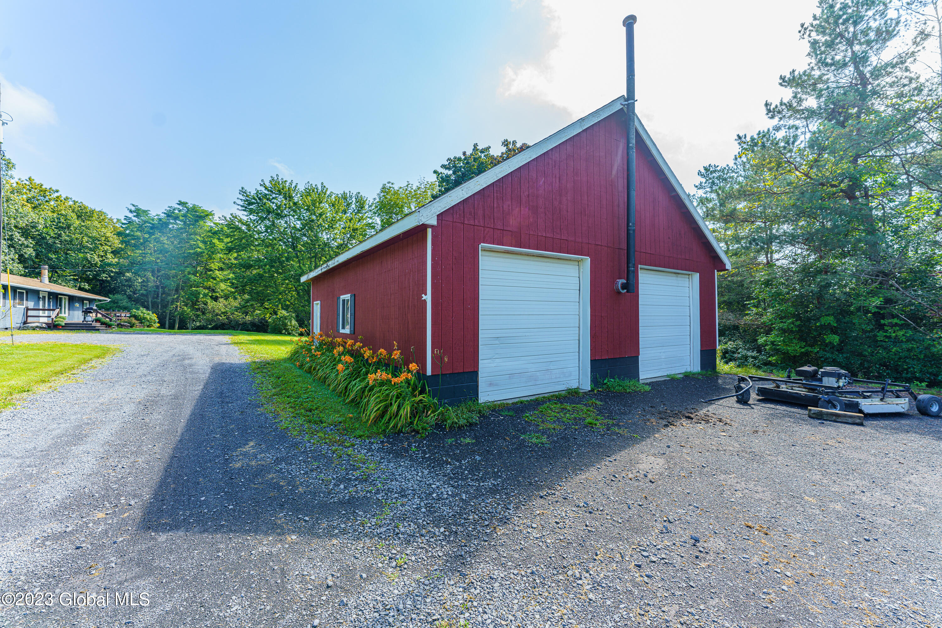 1554 Thompsons Lake Road