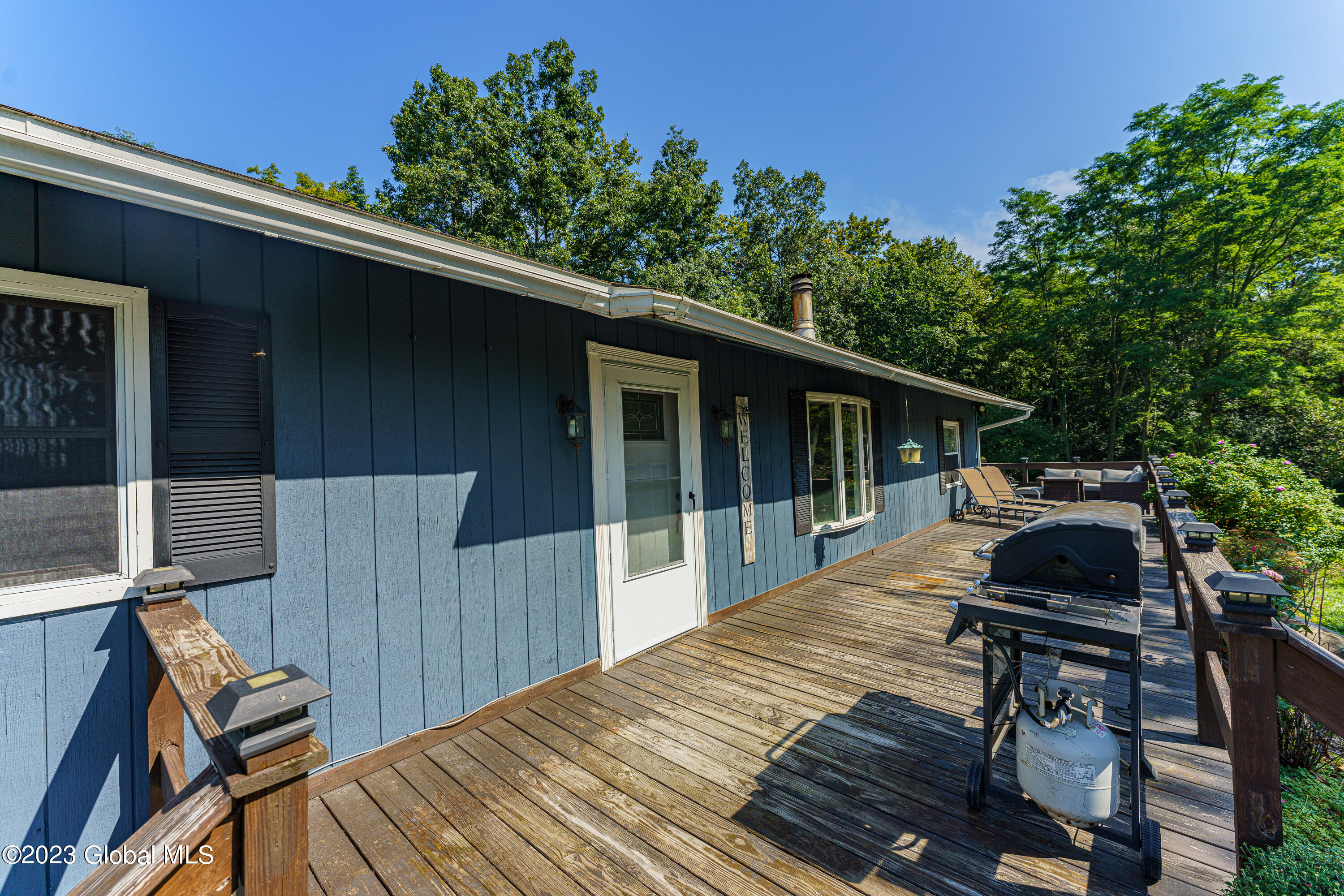 1554 Thompsons Lake Road