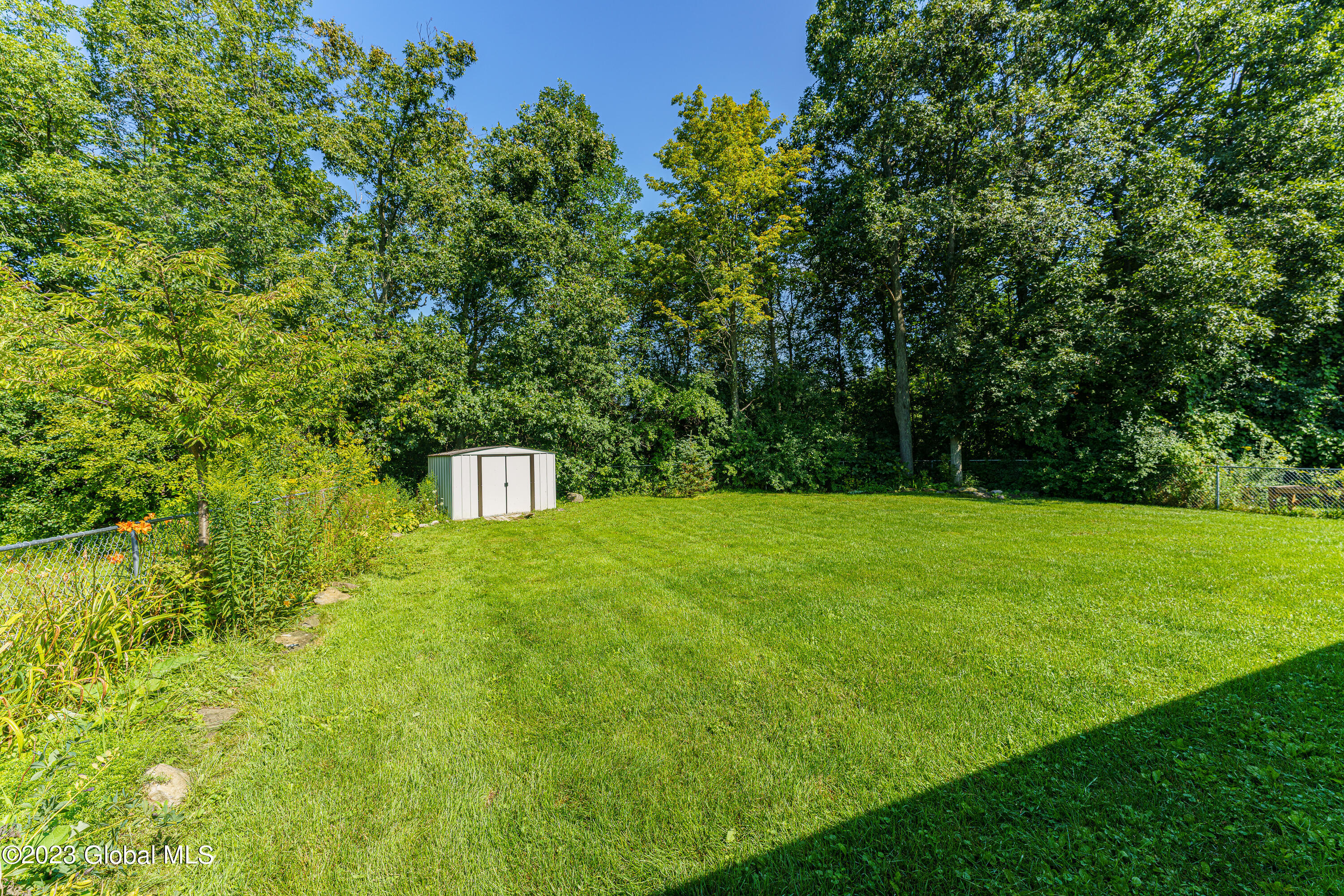 1554 Thompsons Lake Road