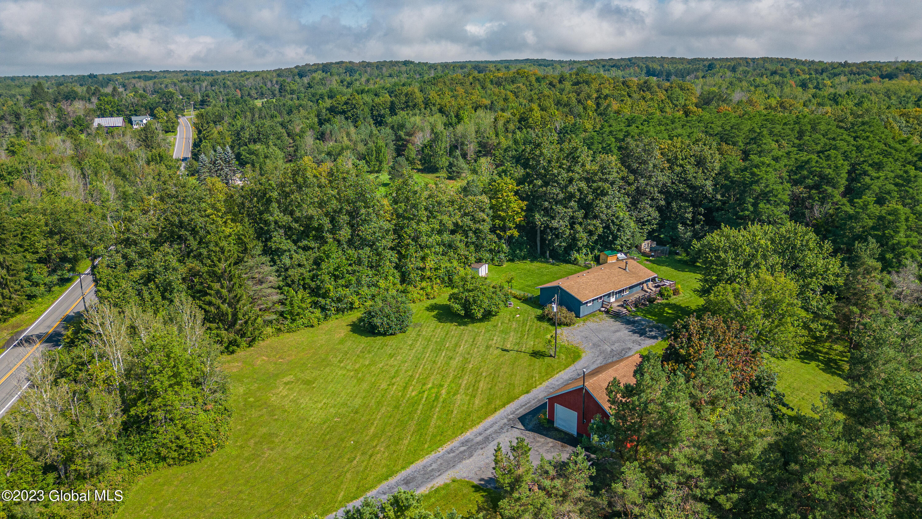 1554 Thompsons Lake Road