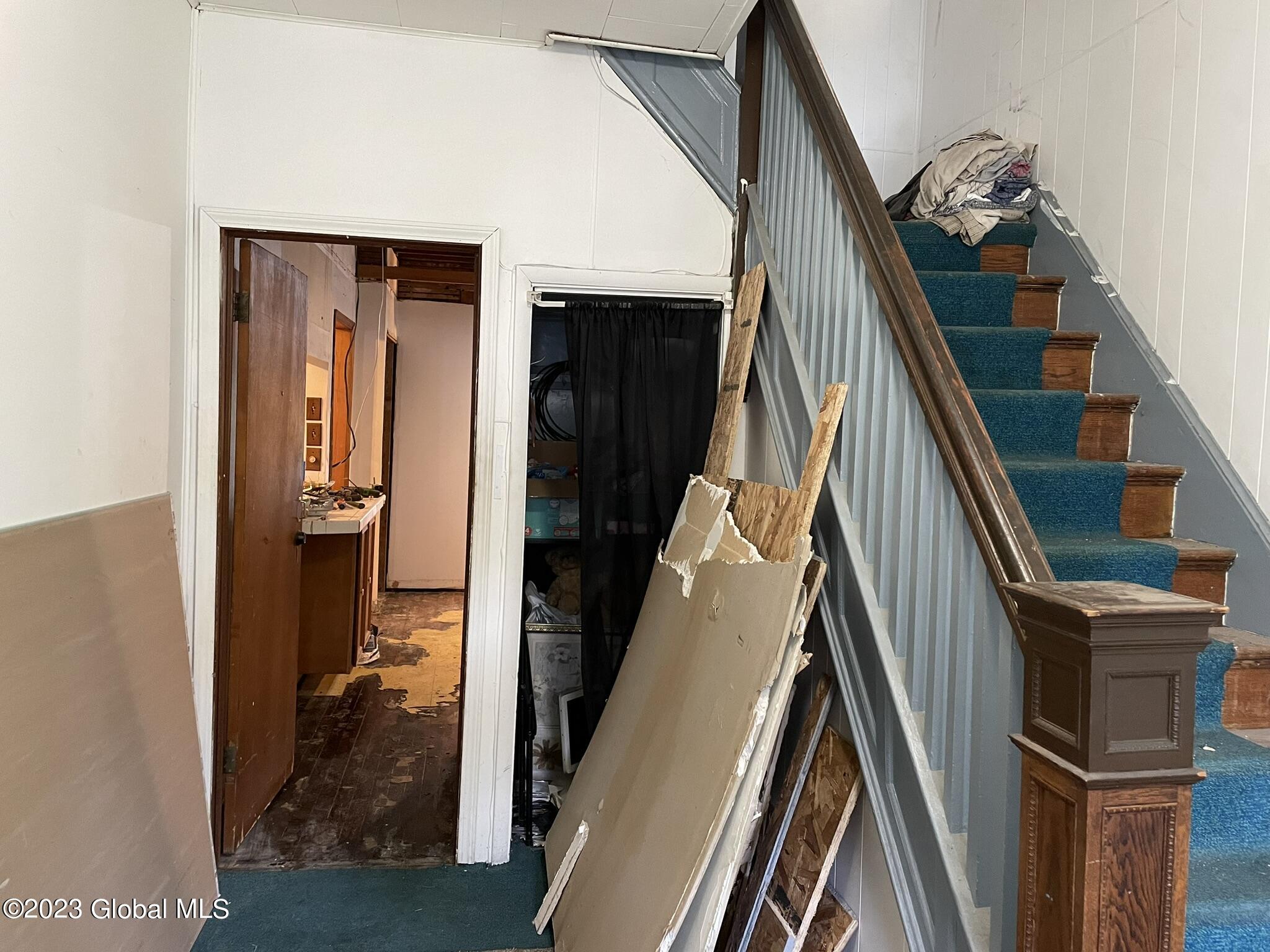 92 N Allen Street