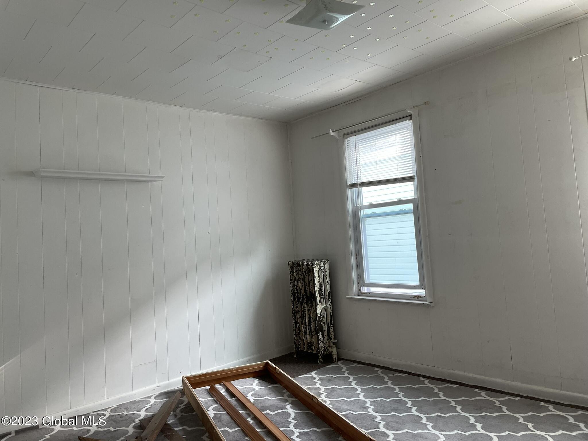 92 N Allen Street