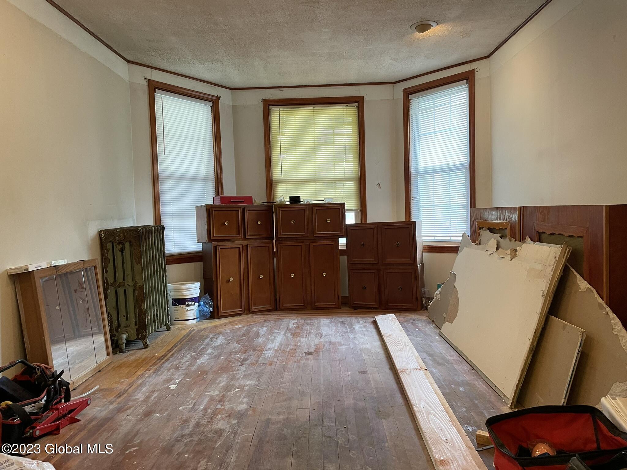 92 N Allen Street