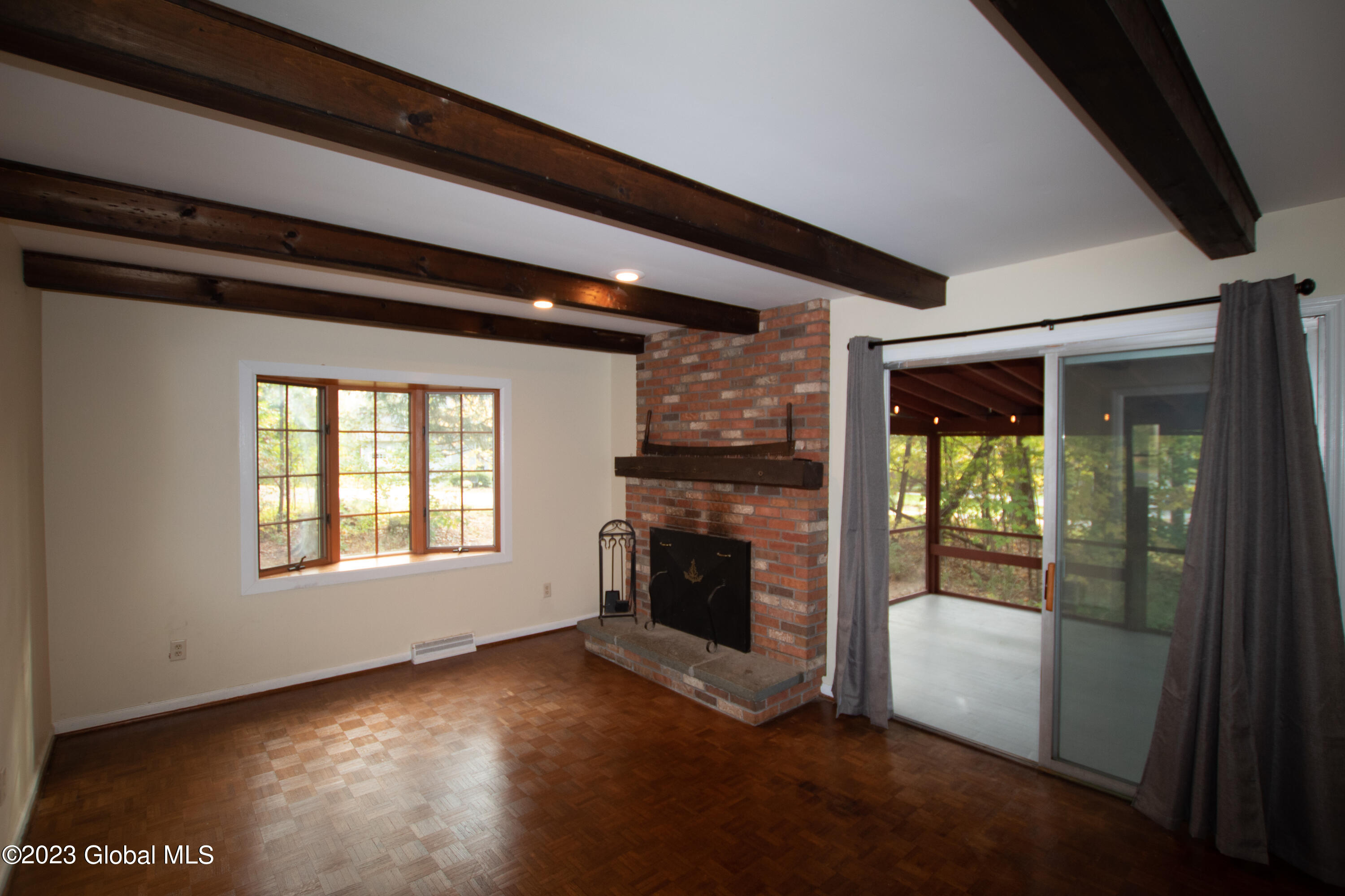 32 Cherokee Lane