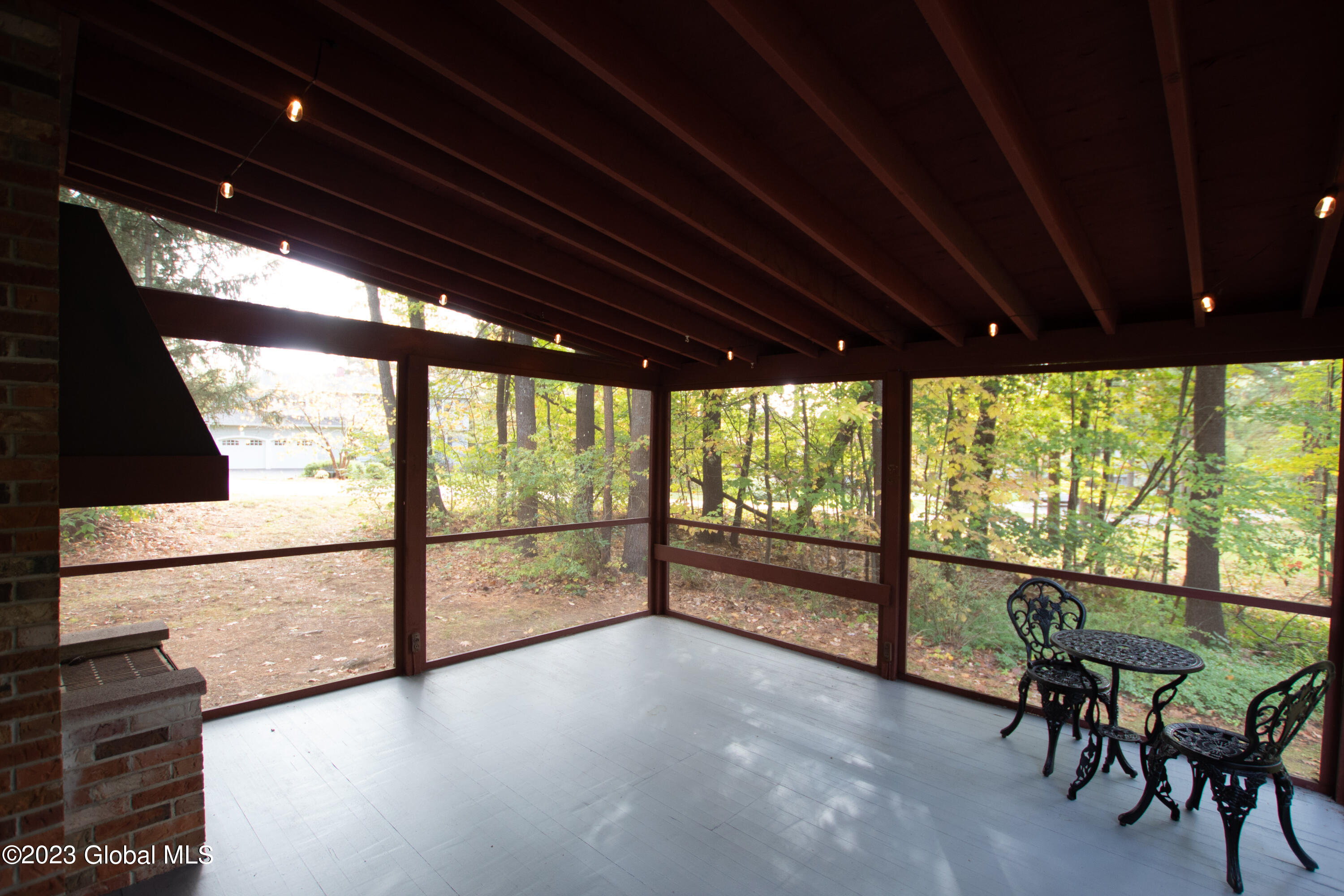 32 Cherokee Lane